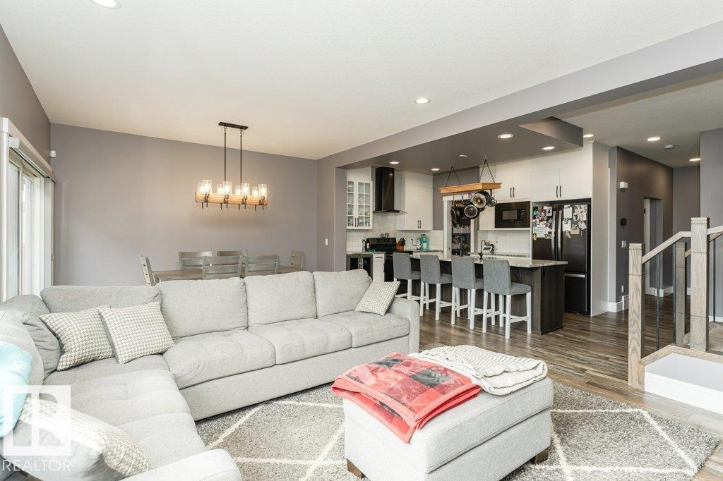 Photo 21 at 14 Copperhaven Drive, Copperhaven, Spruce Grove