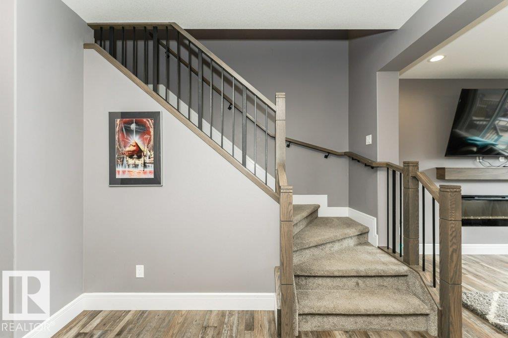 Photo 23 at 14 Copperhaven Drive, Copperhaven, Spruce Grove