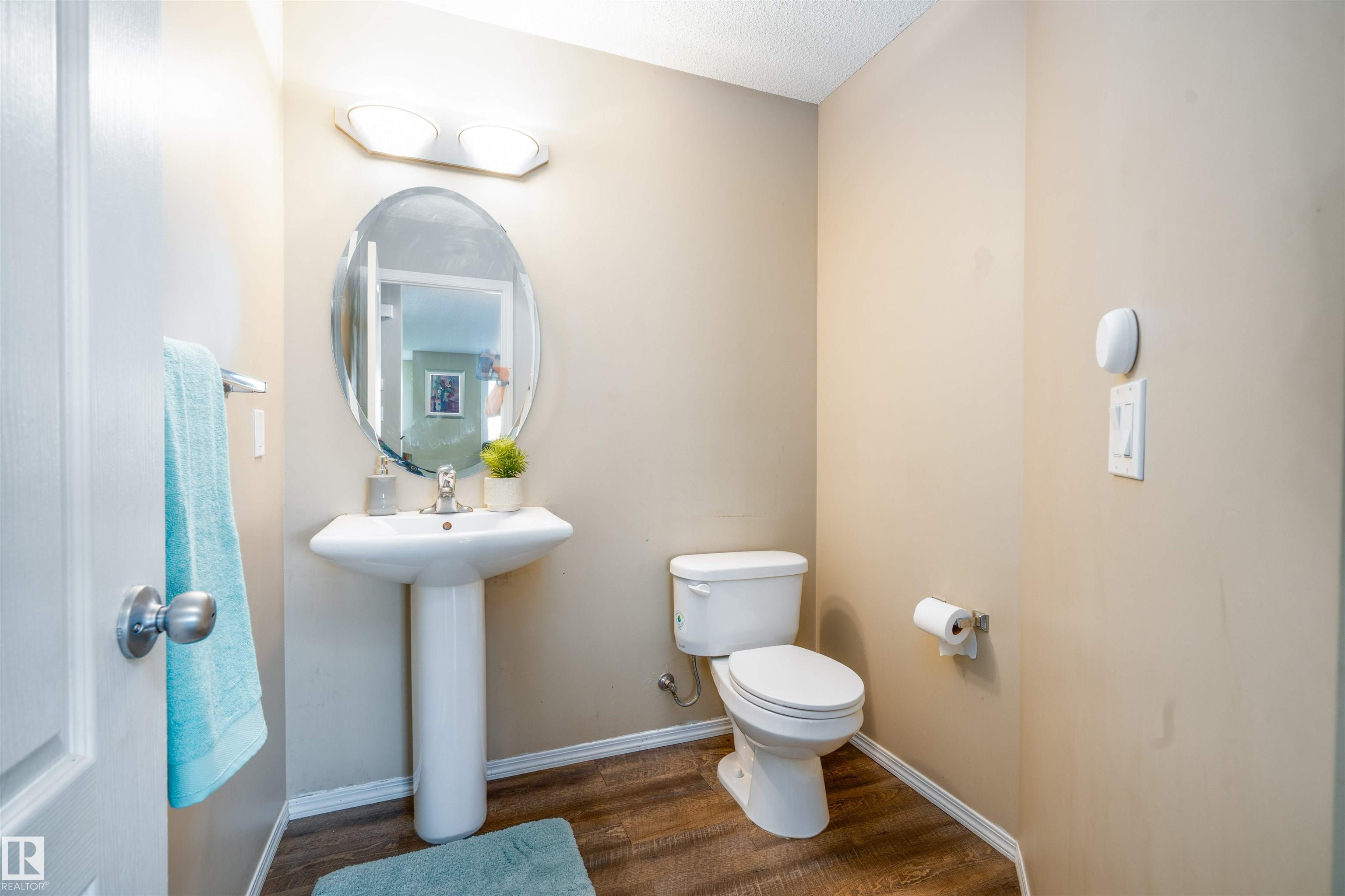 Photo 5 at 14 Santana Crescent, Sienna, Fort Saskatchewan