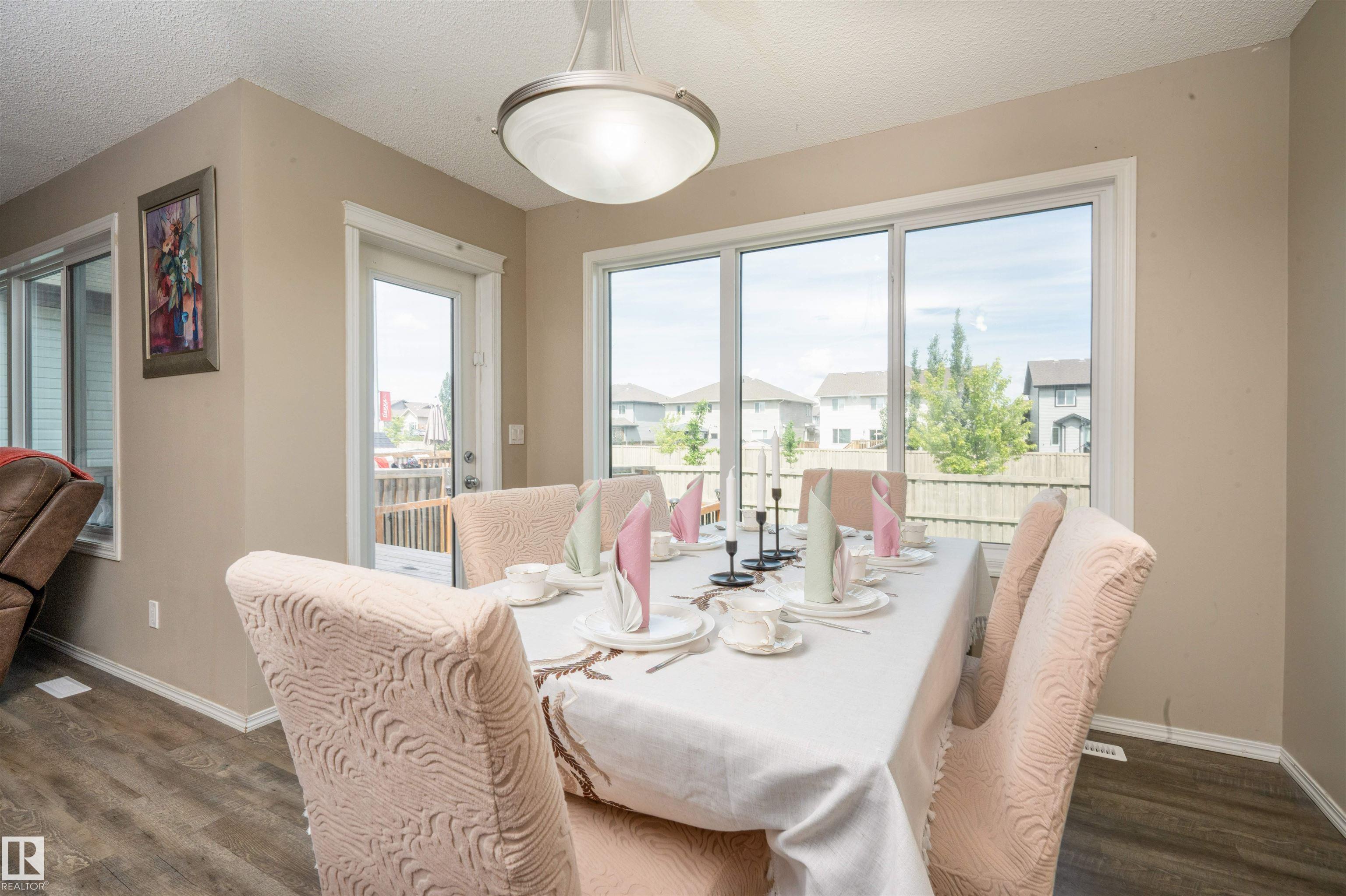 Photo 8 at 14 Santana Crescent, Sienna, Fort Saskatchewan