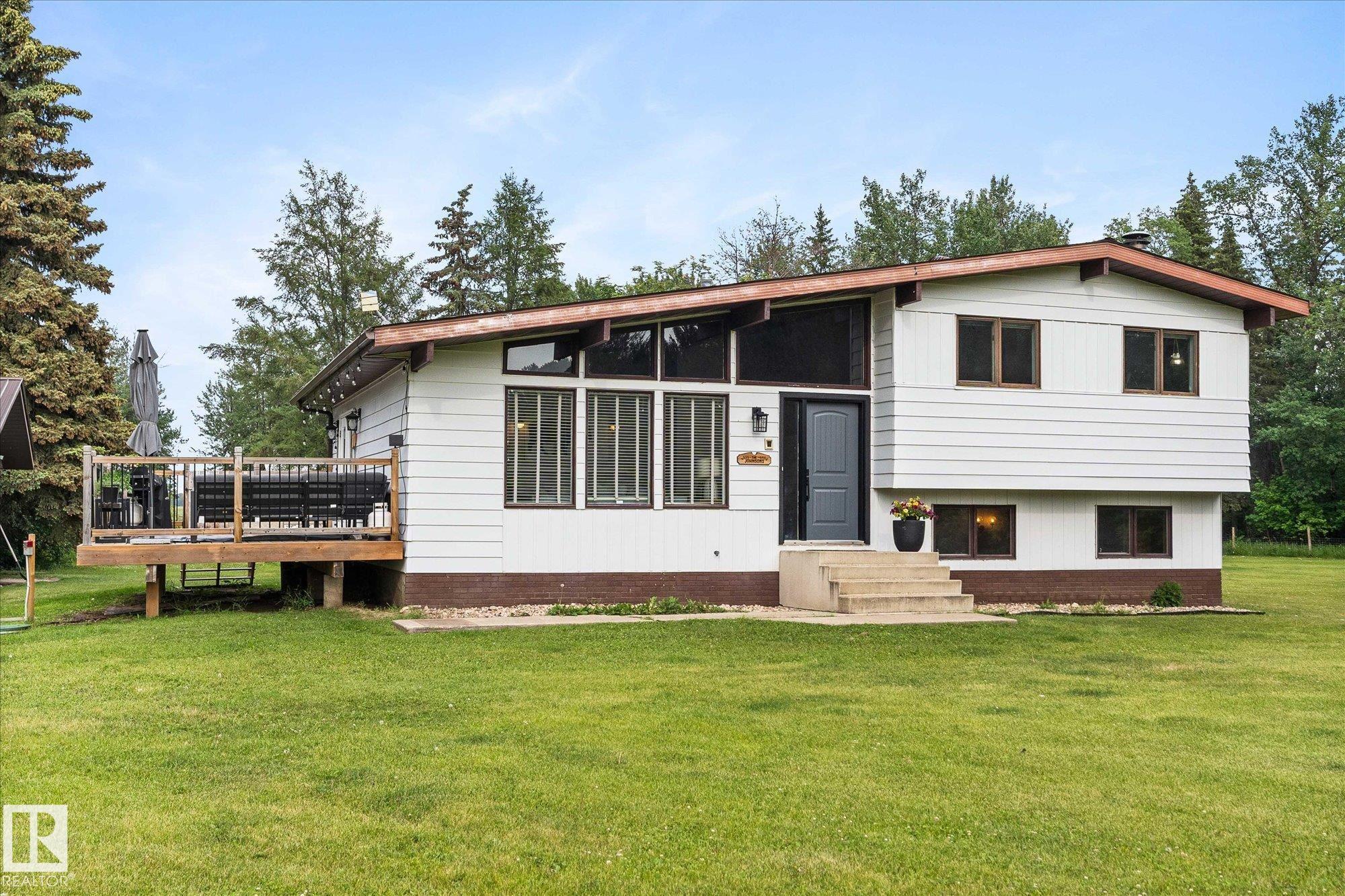 Photo 3 at 51405 Rge Road 10, None, Rural Parkland County