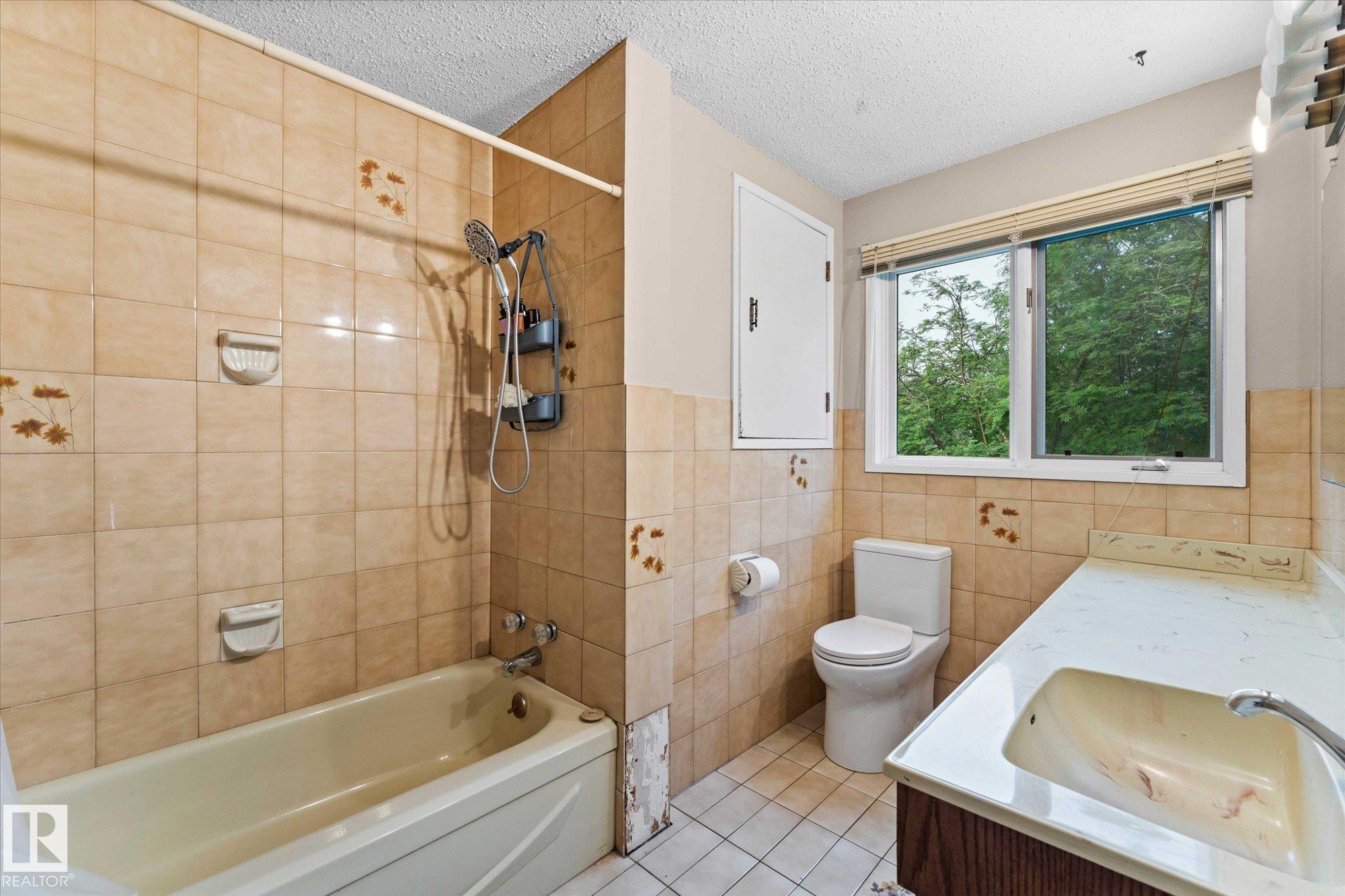 Photo 24 at 51405 Rge Road 10, None, Rural Parkland County