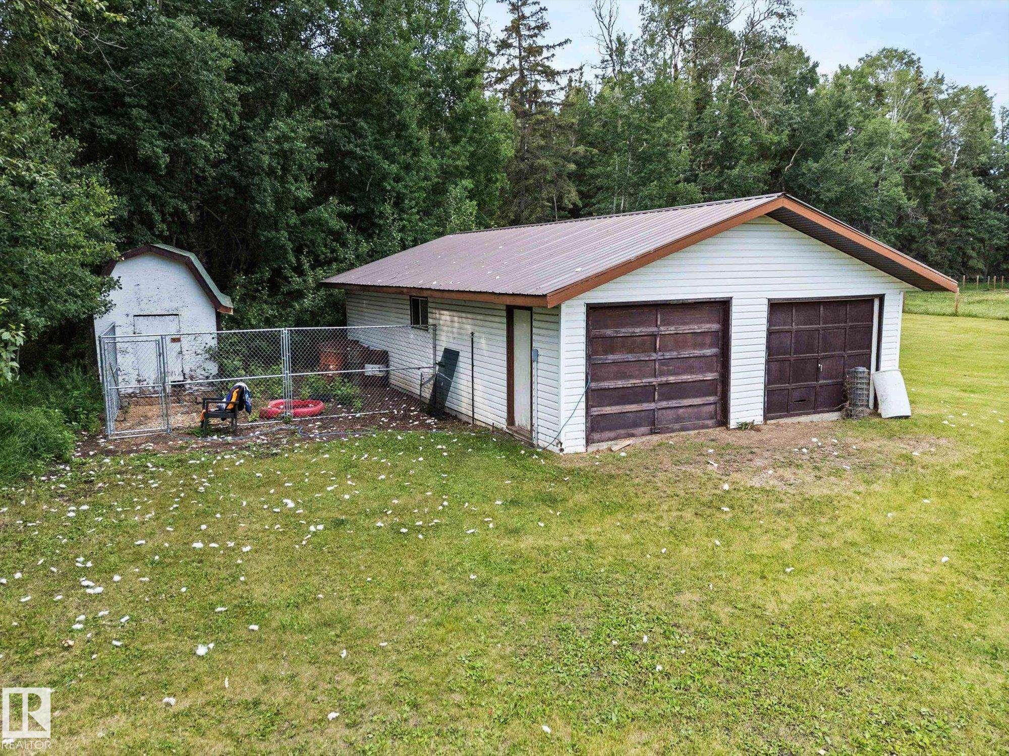 Photo 36 at 51405 Rge Road 10, None, Rural Parkland County