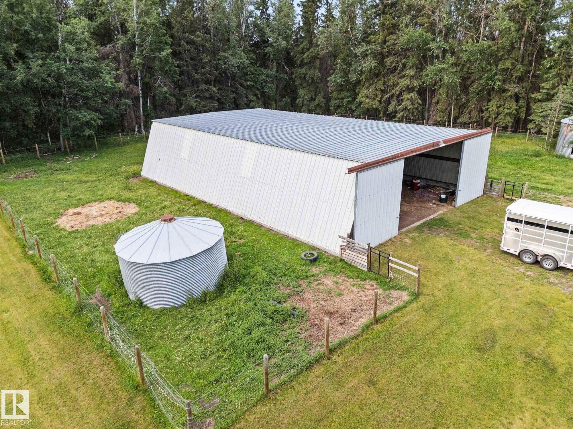 Photo 39 at 51405 Rge Road 10, None, Rural Parkland County