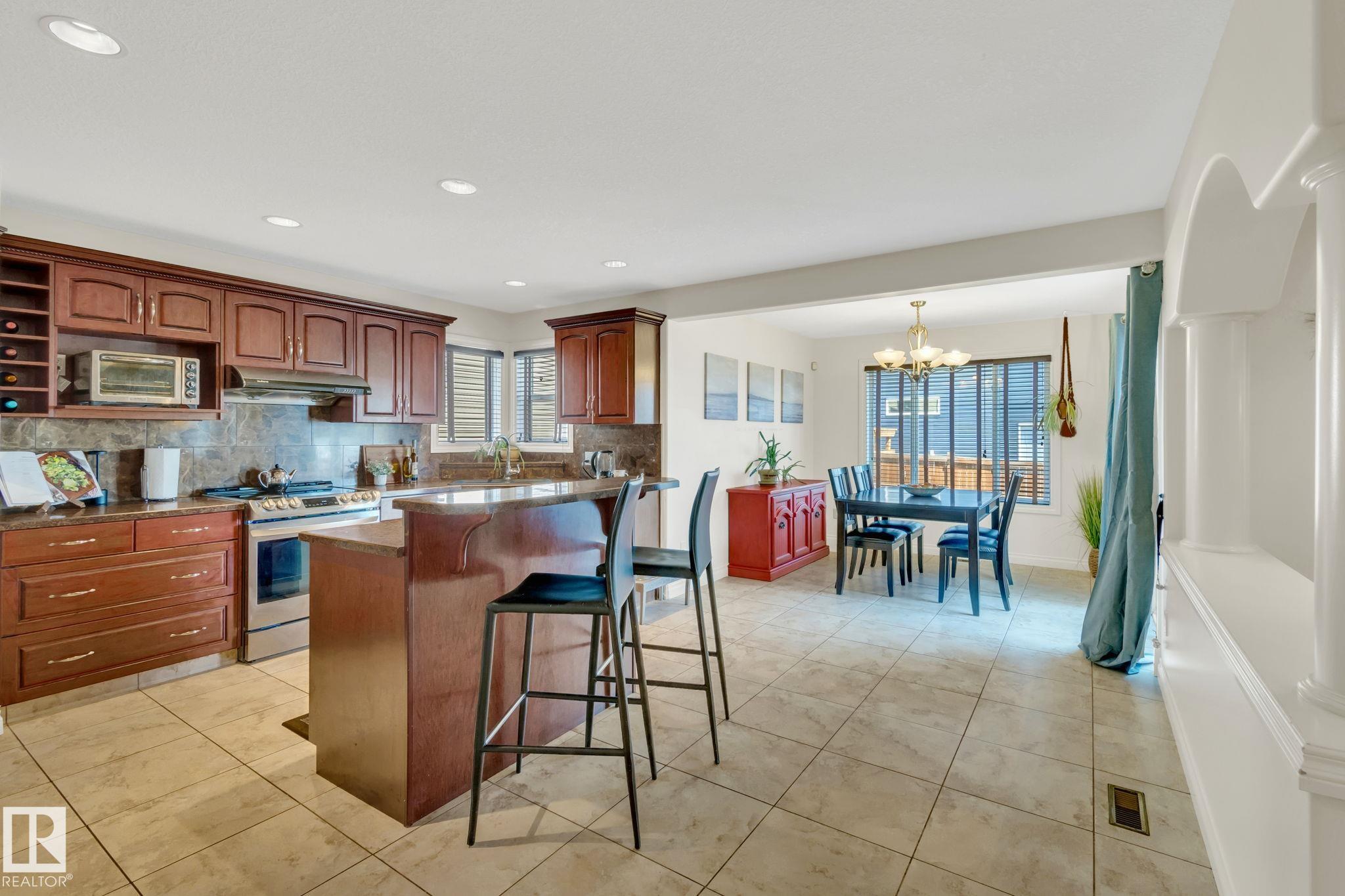 Photo 8 at 77 Lakewood Boulevard, Beaumont Lakes, Beaumont