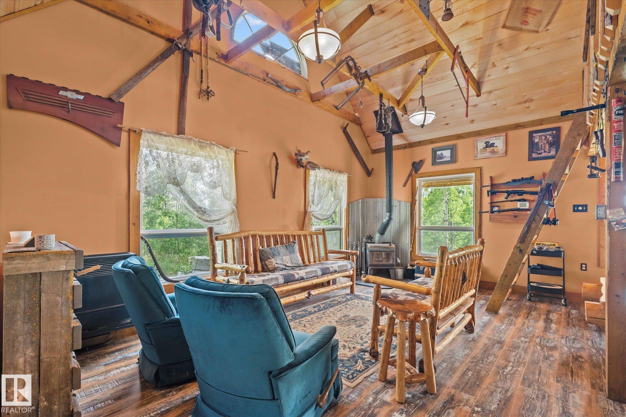 Photo 16 at 48330 Rge Road 281, None, Rural Leduc County