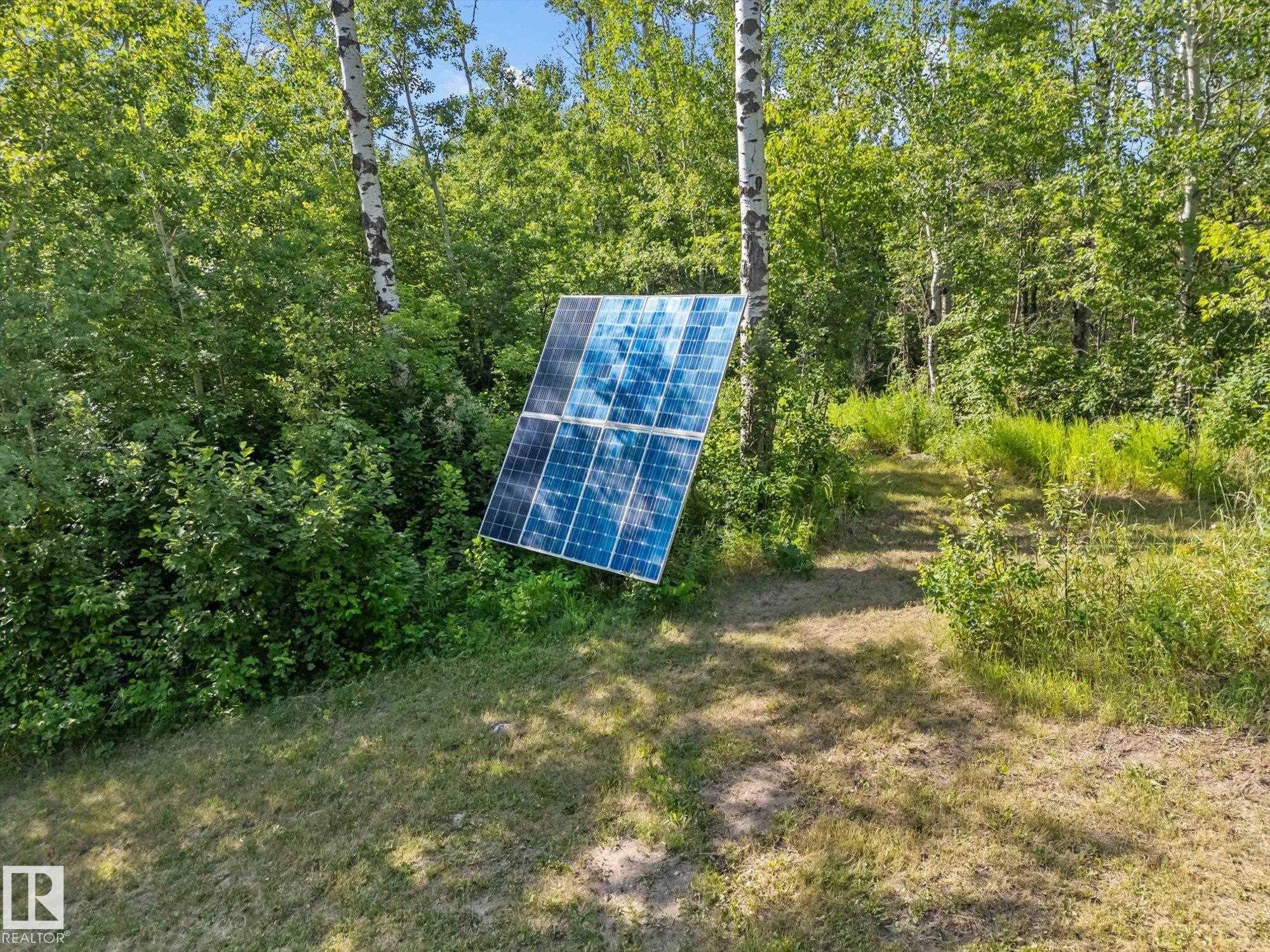 Photo 31 at 48330 Rge Road 281, None, Rural Leduc County