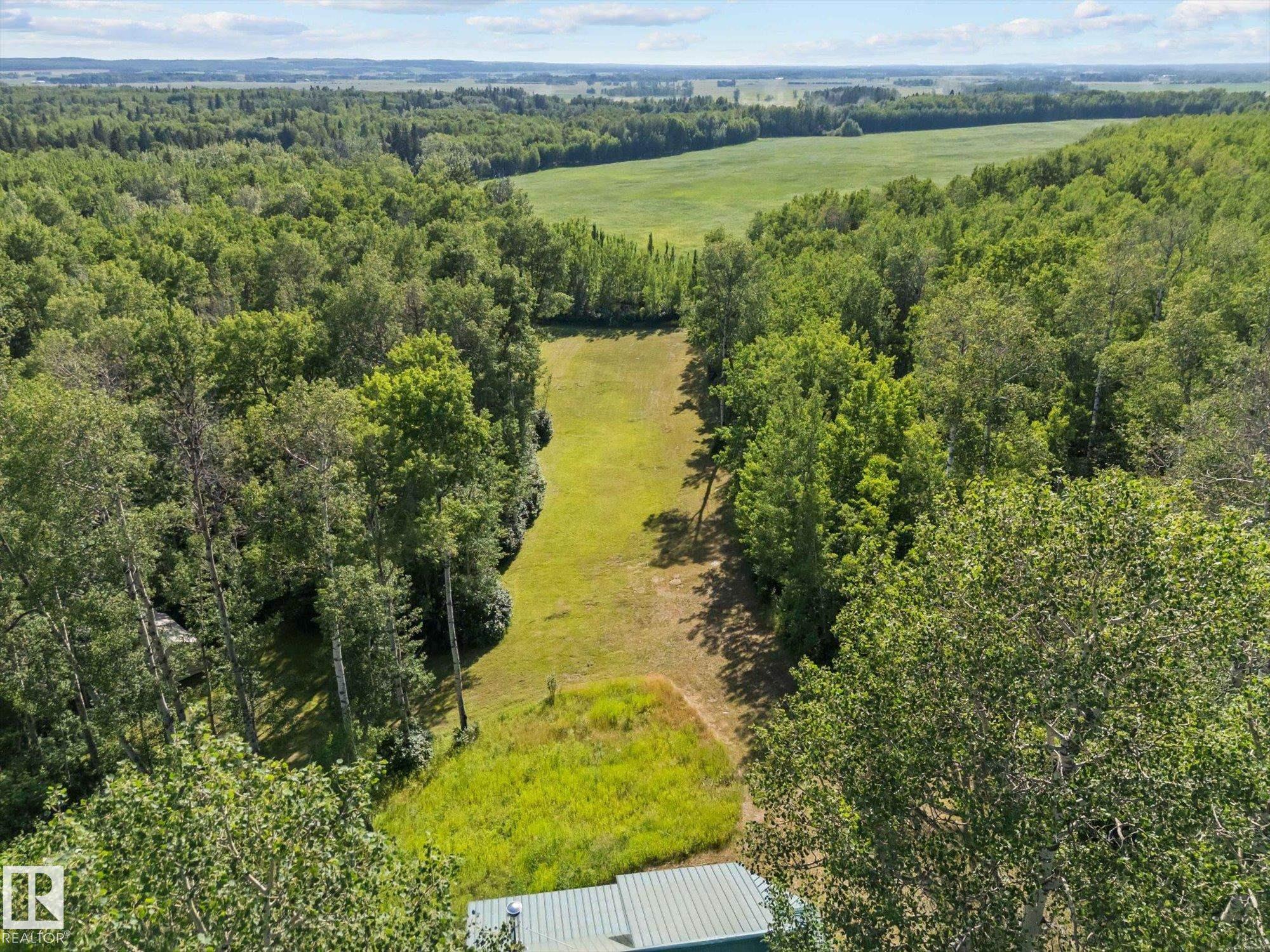 Photo 35 at 48330 Rge Road 281, None, Rural Leduc County