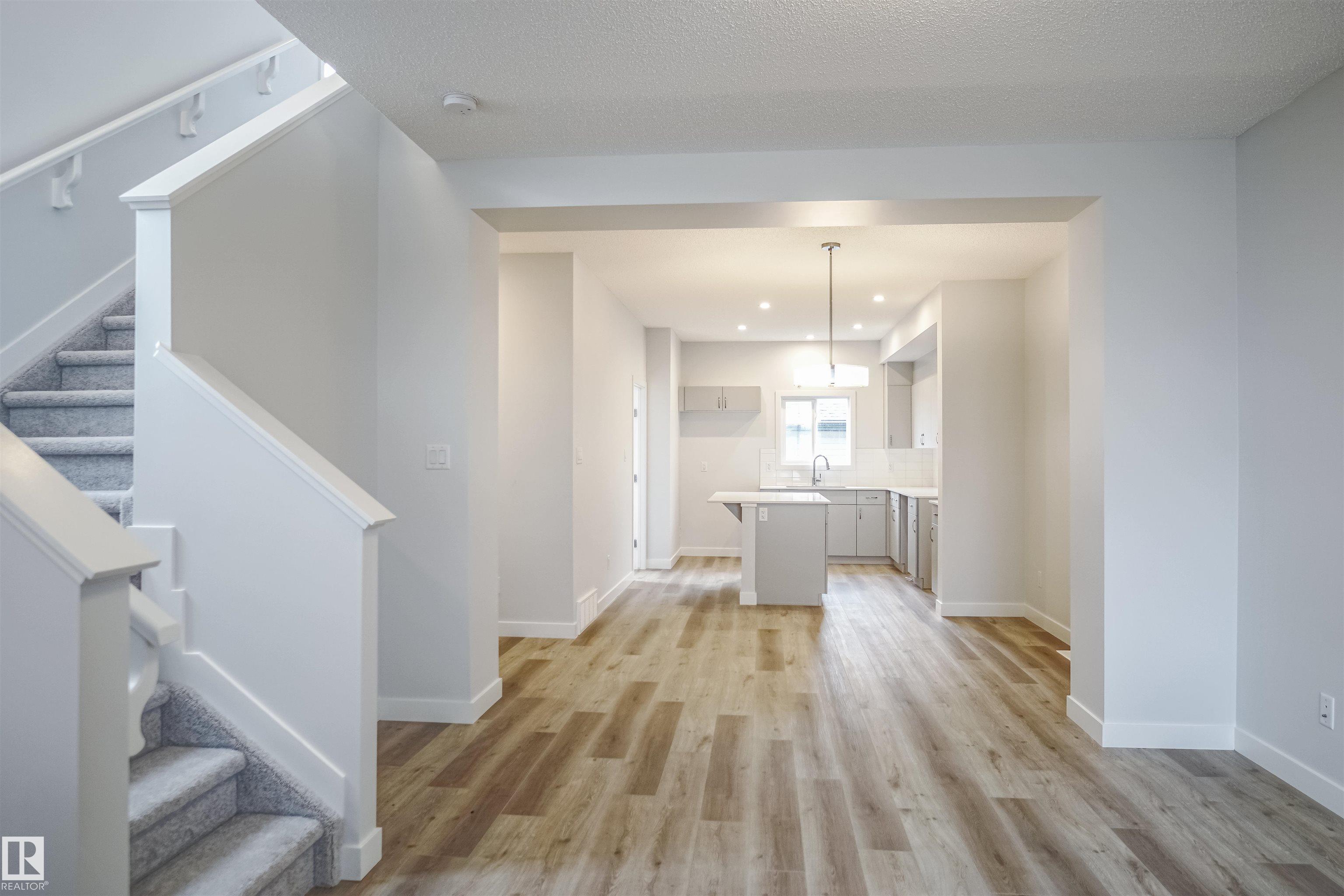 Photo 5 at 117 Copperhaven Drive, Copperhaven, Spruce Grove