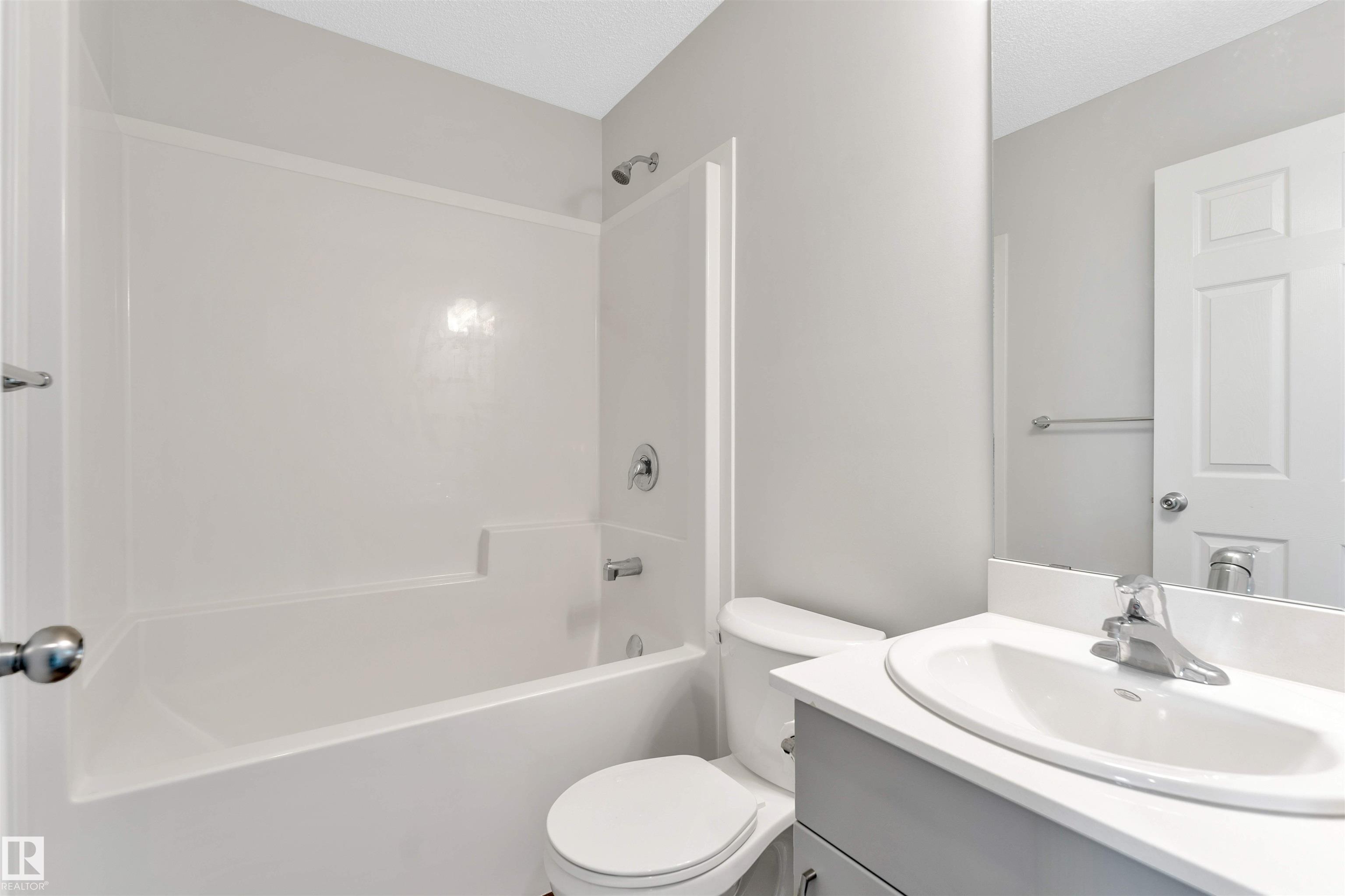 Photo 13 at 7135 46a Street, Le Reve, Beaumont