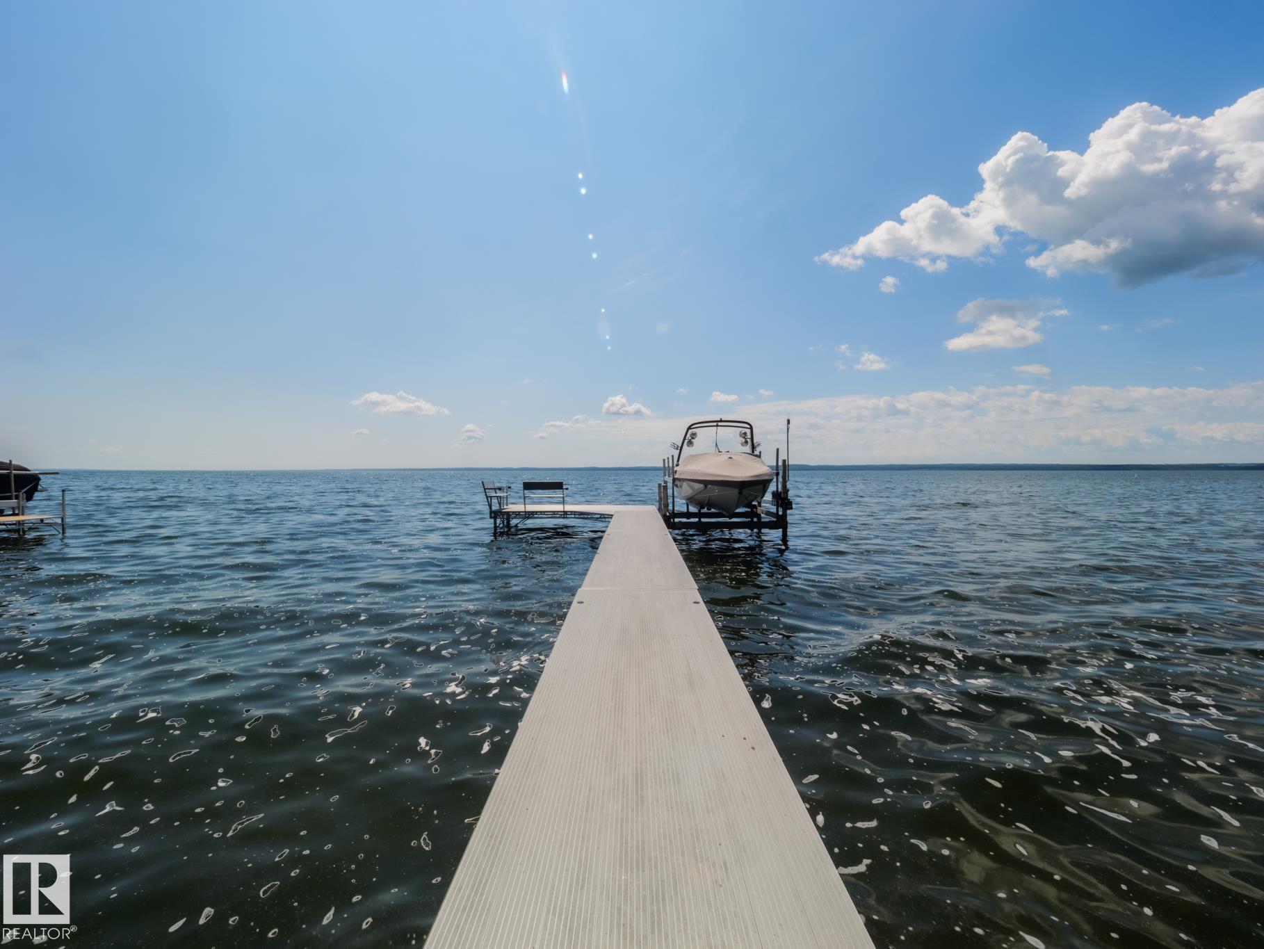 Photo 11 at 31 Lakeshore Drive, Sundance Beach, Rural Leduc County