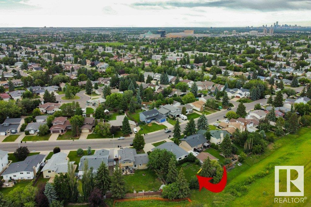 http://cdnparap120.paragonrels.com/ParagonImages/Property/p12/RAE/225358781/46/0/0/53ebe3f3cfbaf03187c802a7b5249082/1/b59dc77e4c7b9d612ee34bdb5805f451/225358781-09ed7afd-05cf-48d4-8c00-b6ac59e48f80.JPG