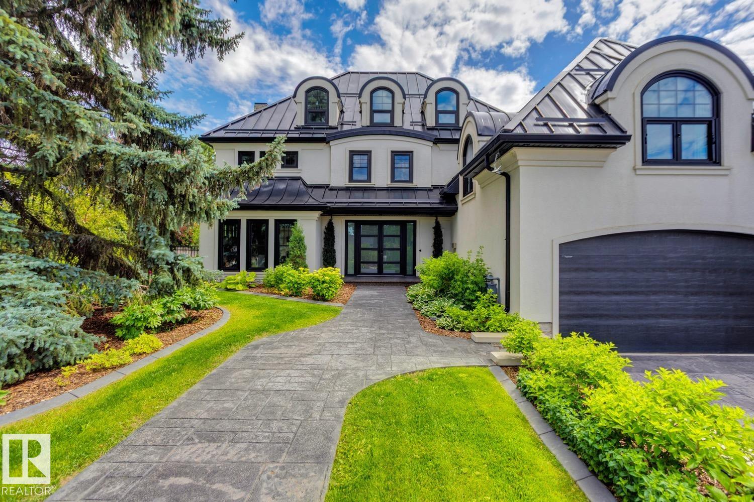 Photo 3 at 15309 Rio Terrace Drive NW, Rio Terrace, Edmonton