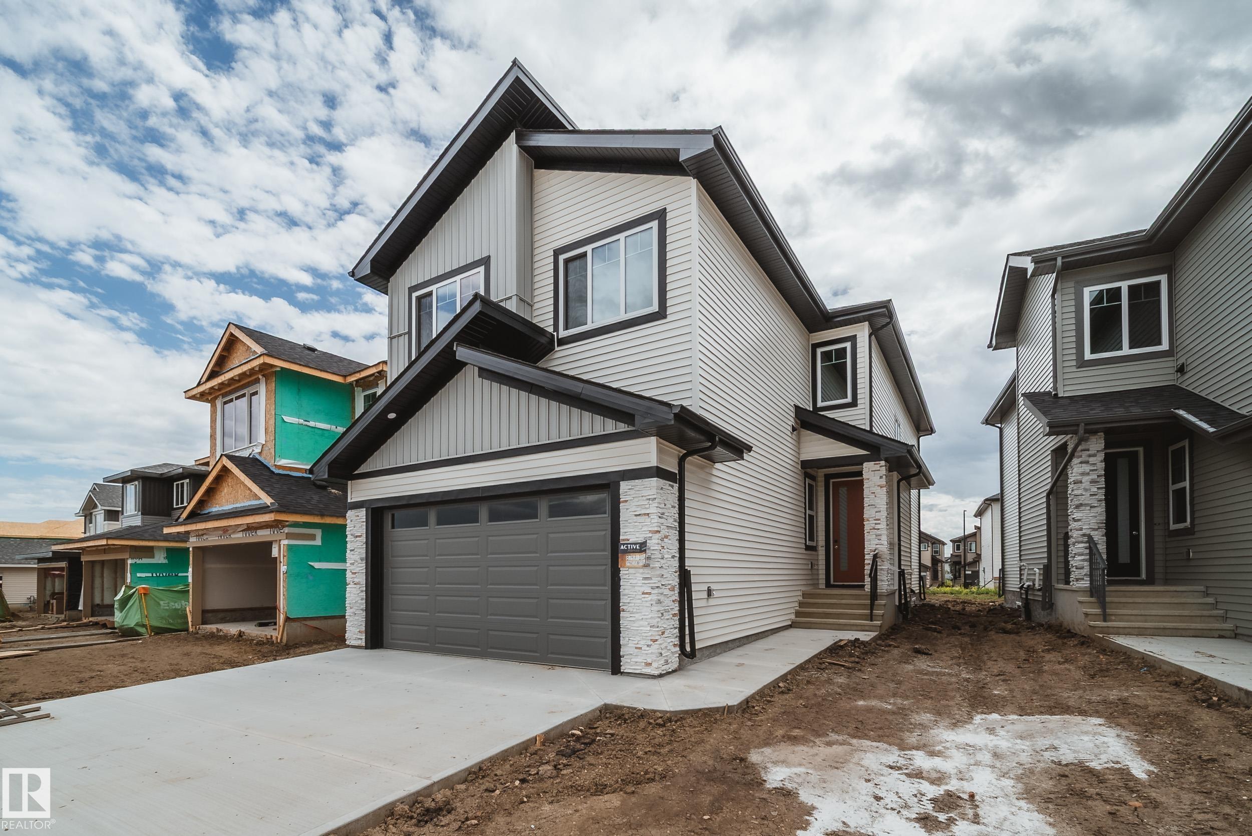 Photo 2 at 8743 183 Avenue NW, Klarvatten, Edmonton