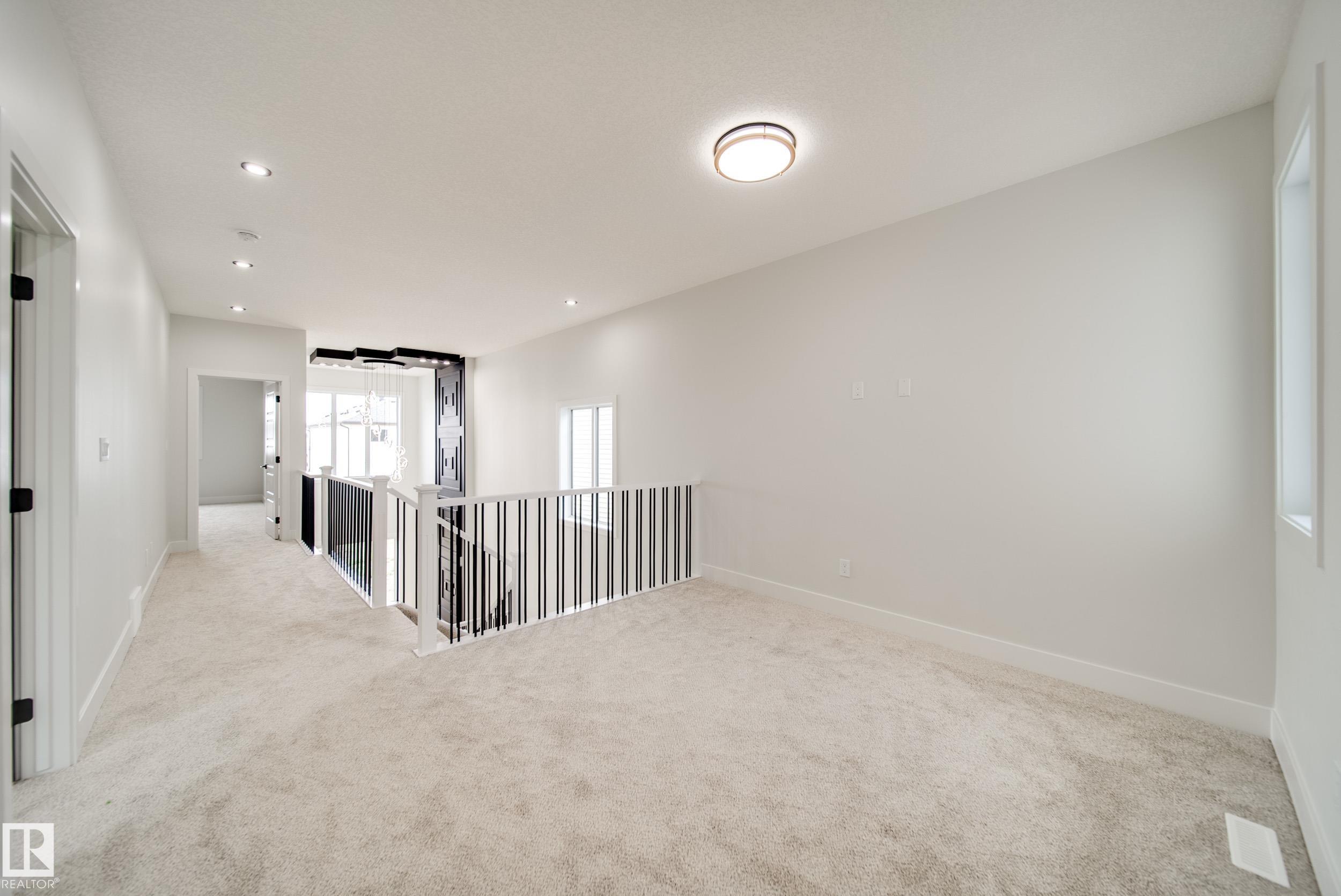 Photo 22 at 8743 183 Avenue NW, Klarvatten, Edmonton