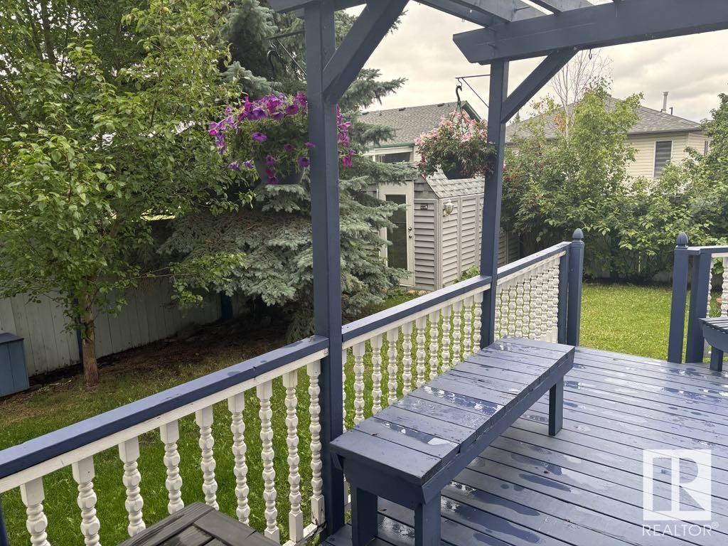 http://cdnparap120.paragonrels.com/ParagonImages/Property/p12/RAE/225358976/7/0/0/a1706010b76207a7166a1540cbab542e/1/da0821187b139f7e7d2f3a262bd54183/225358976-0bc78dcb-c188-4ead-8a15-f7a961e190f4.JPG