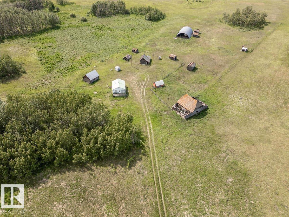Photo 17 at 57022 Rge Road 213, None, Rural Sturgeon County