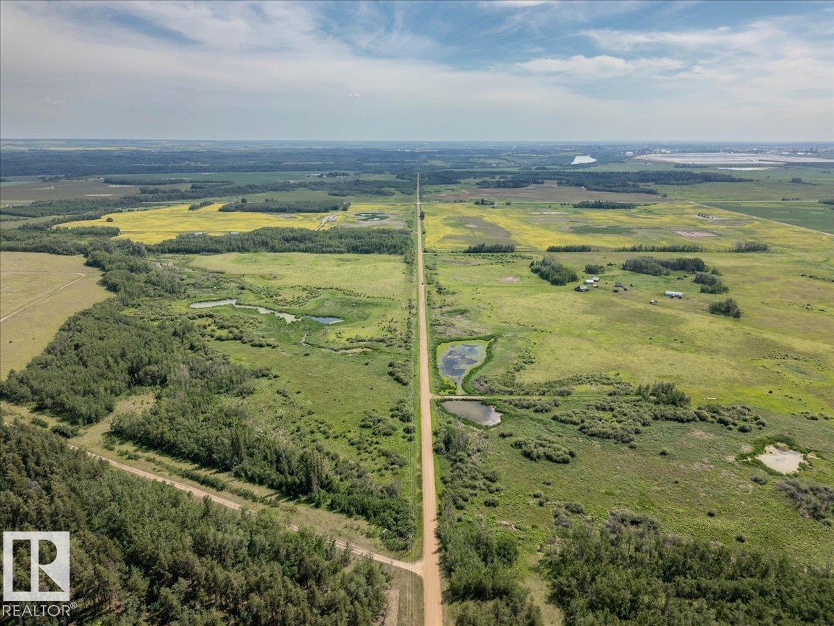 Photo 18 at 57022 Rge Road 213, None, Rural Sturgeon County