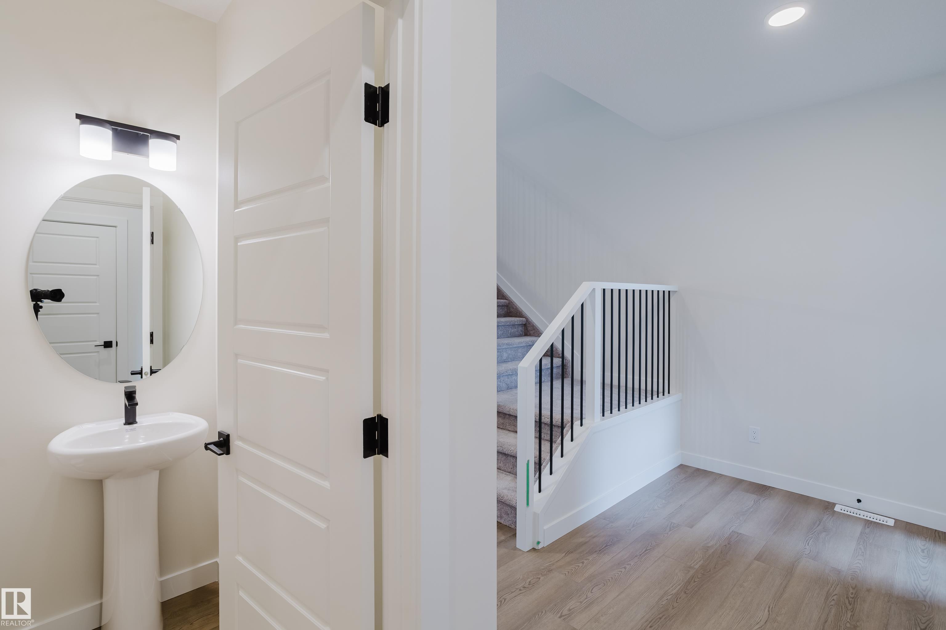 Photo 6 at 143 Catria point(e), Cambrian, Sherwood Park