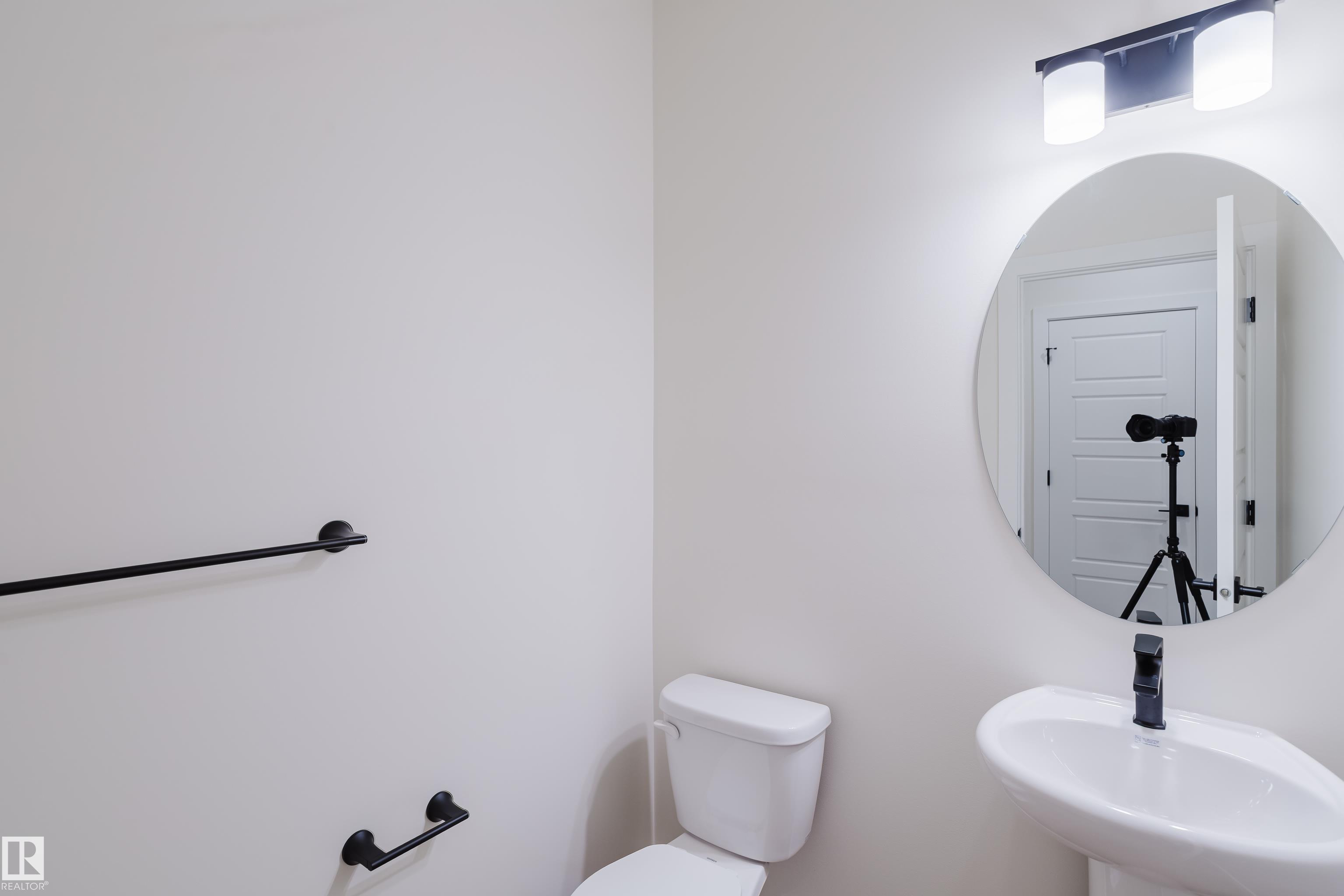 Photo 7 at 143 Catria point(e), Cambrian, Sherwood Park