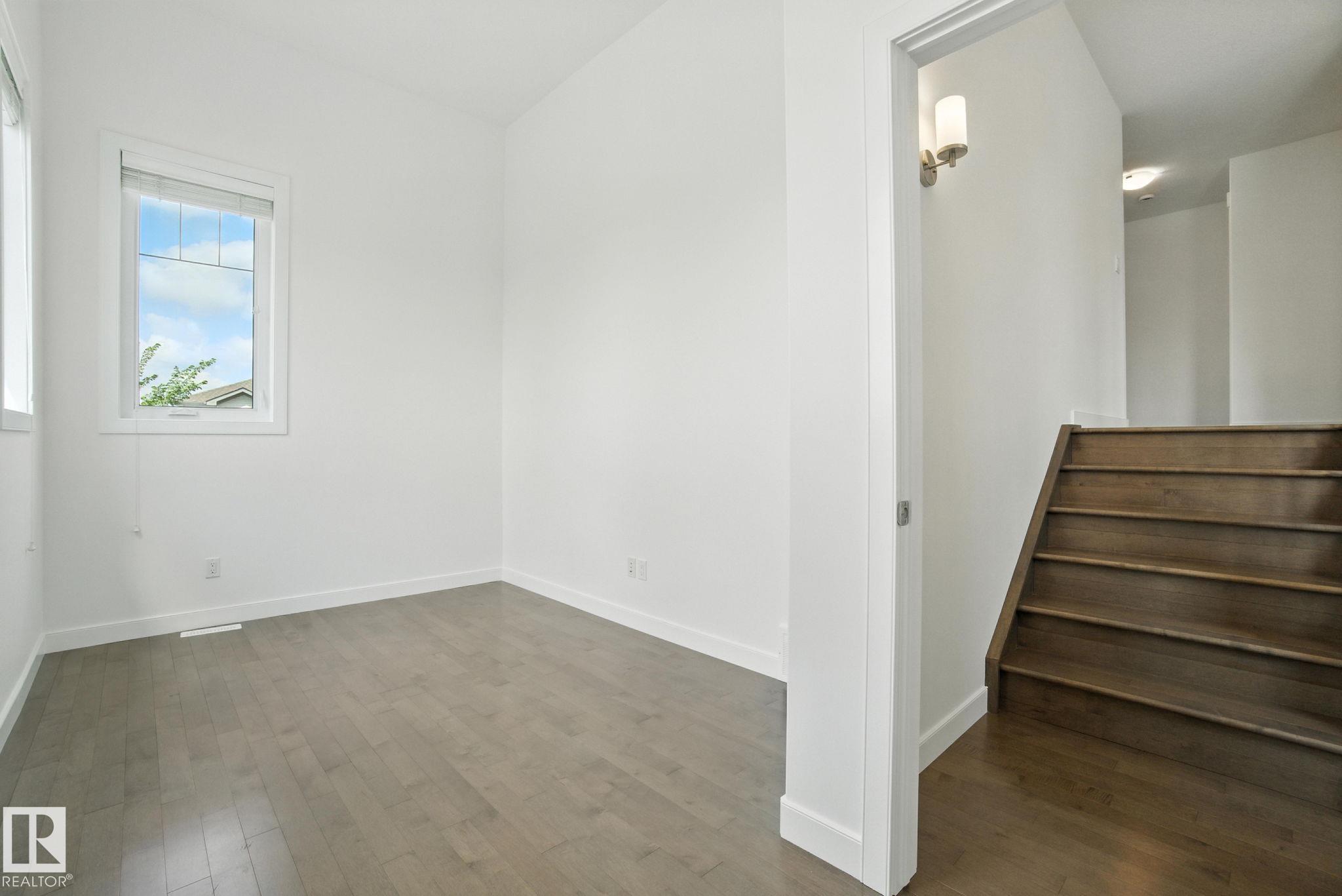 Photo 29 at 13847 142 Avenue NW, Hudson, Edmonton