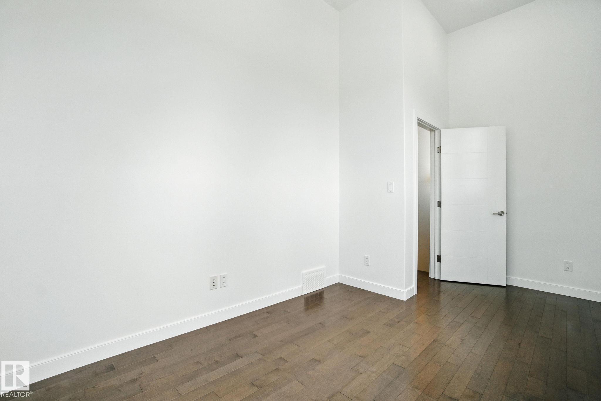 Photo 30 at 13847 142 Avenue NW, Hudson, Edmonton