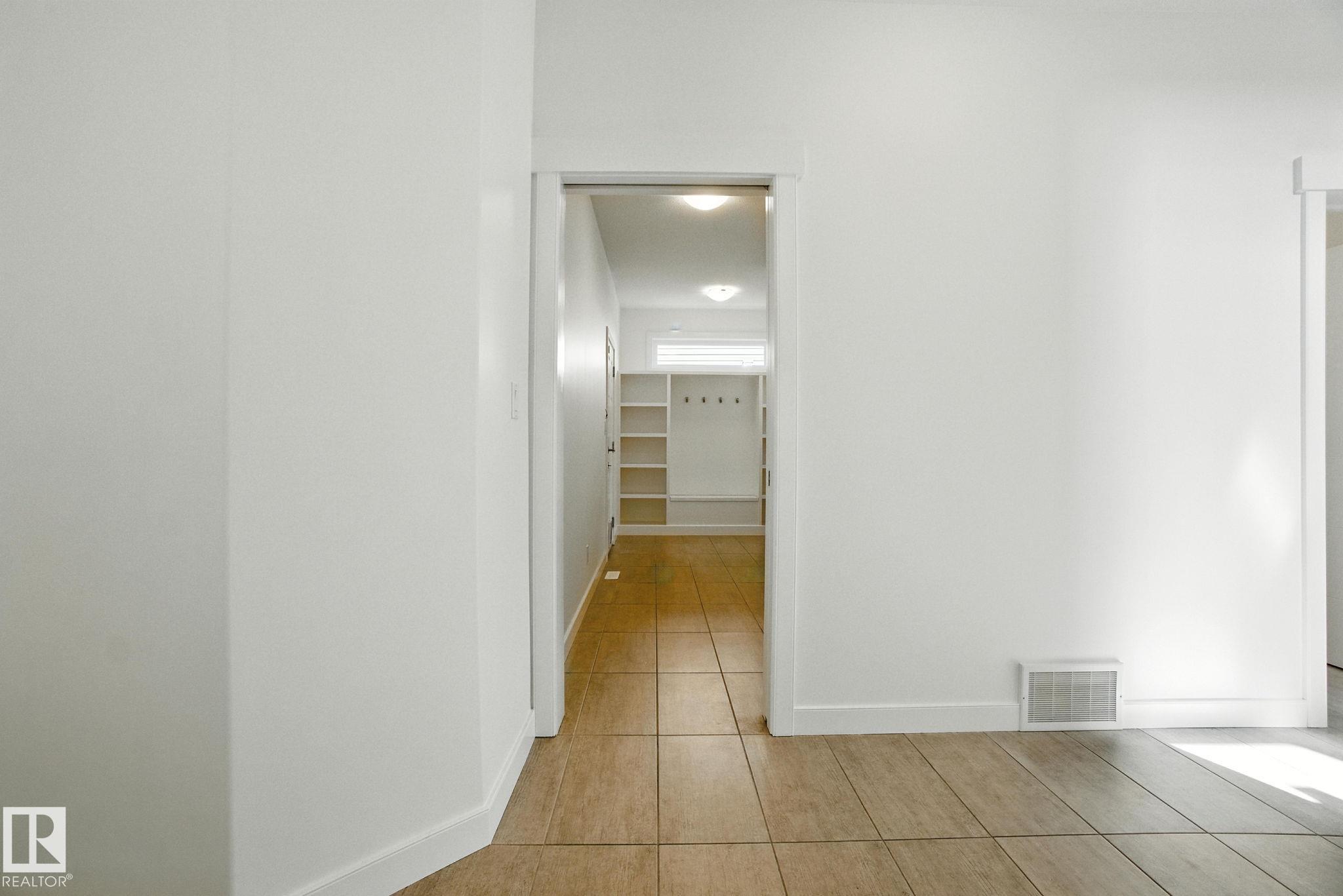 Photo 33 at 13847 142 Avenue NW, Hudson, Edmonton