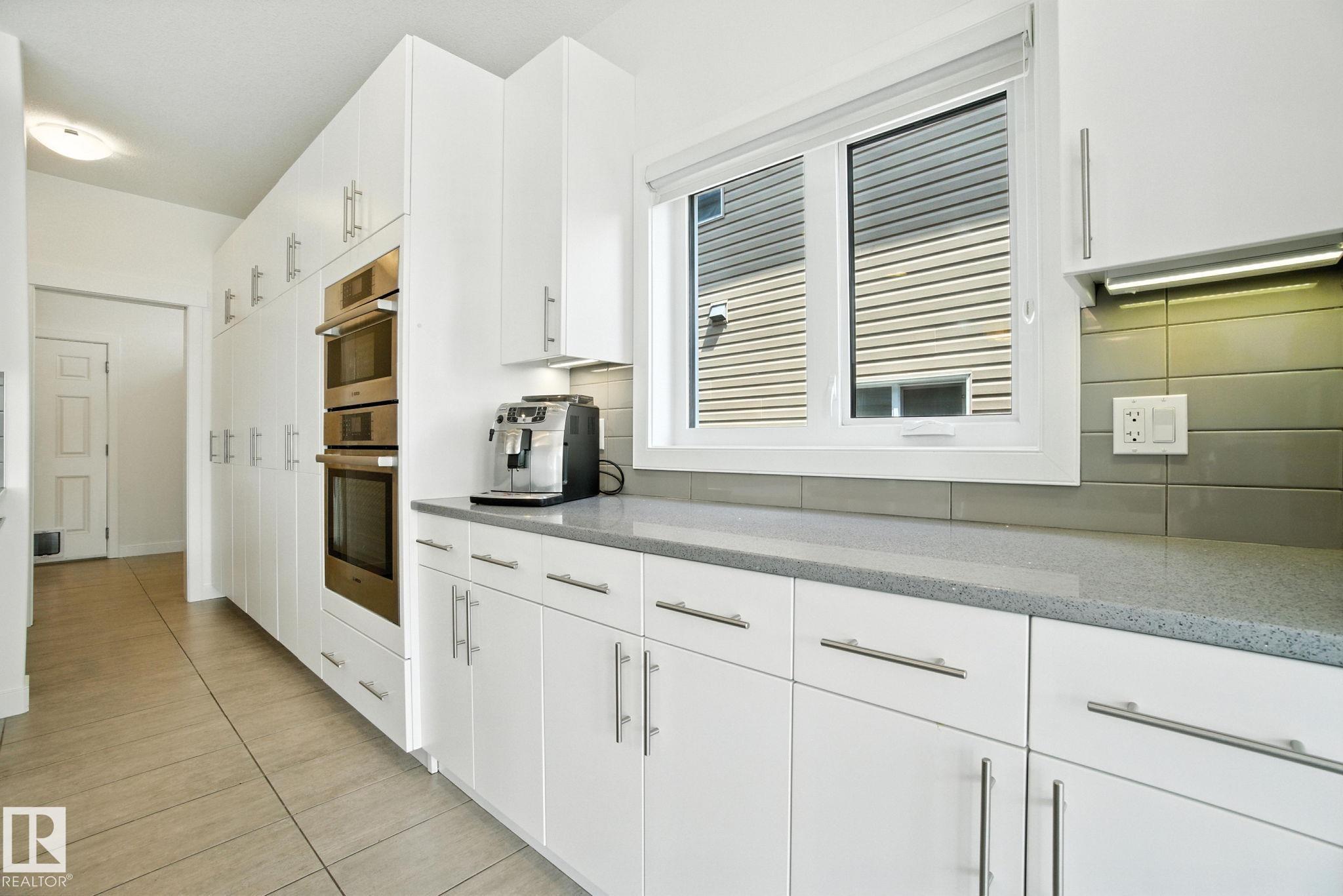 Photo 9 at 13847 142 Avenue NW, Hudson, Edmonton