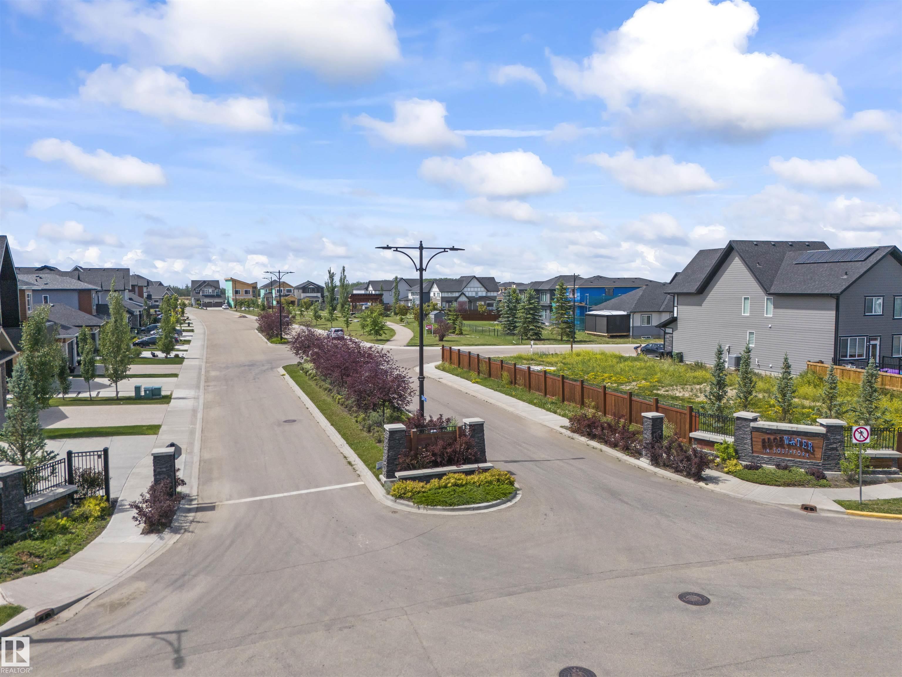 Photo 5 at 132 Edgewater Circle, Southfork, Leduc