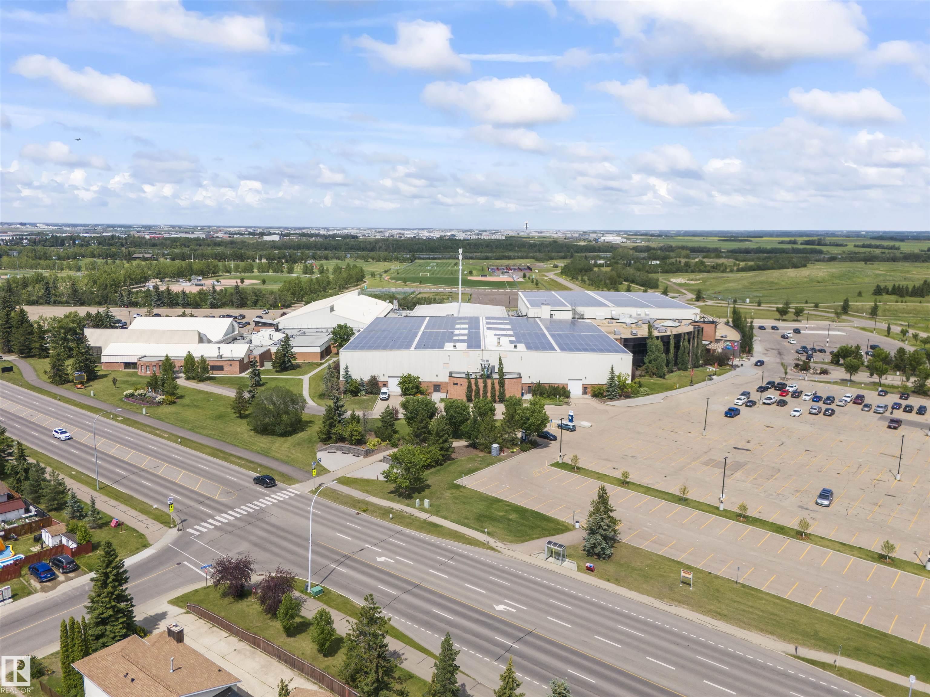 Photo 6 at 132 Edgewater Circle, Southfork, Leduc