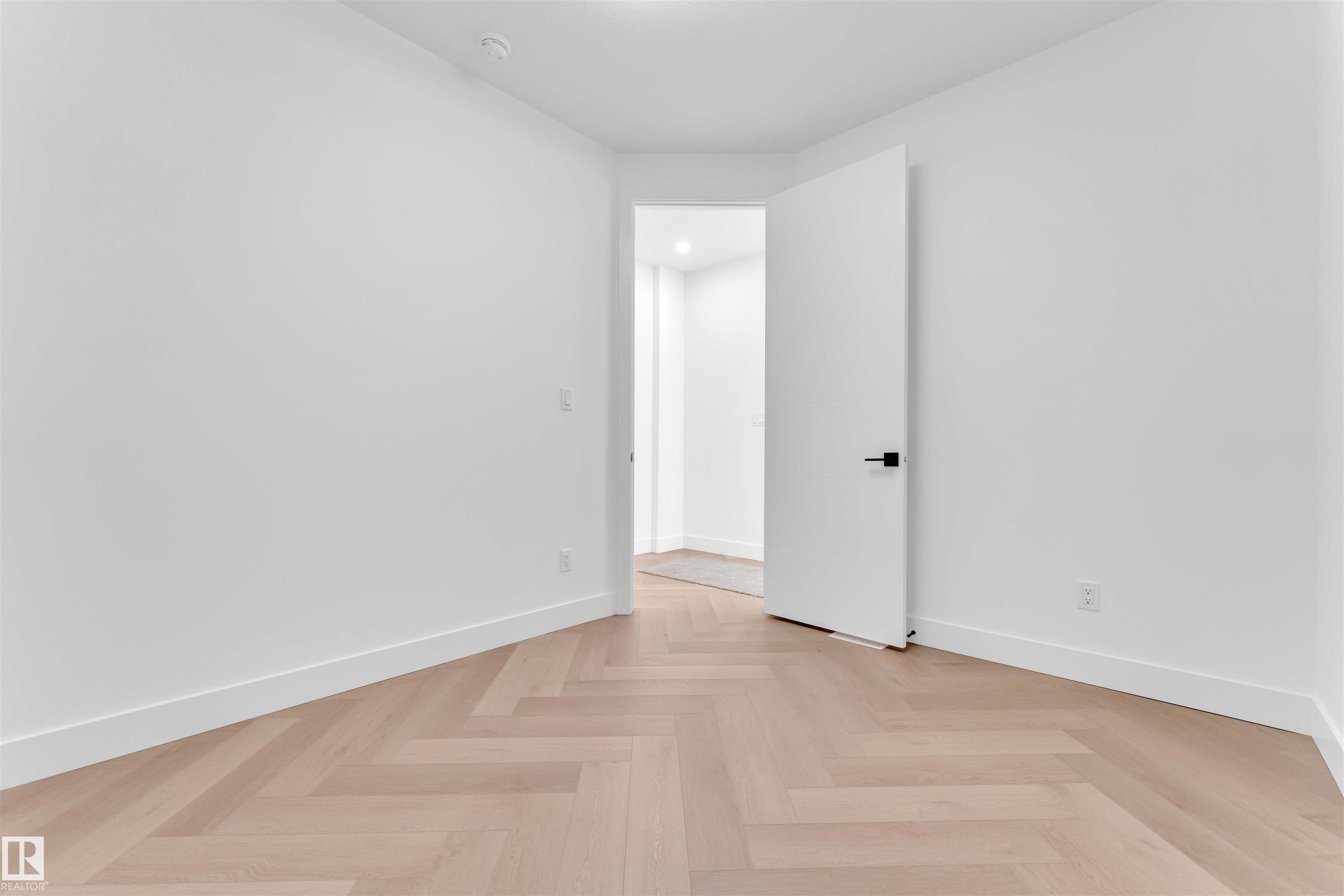 Photo 18 at 3521 42 Avenue, Triomphe Estates, Beaumont
