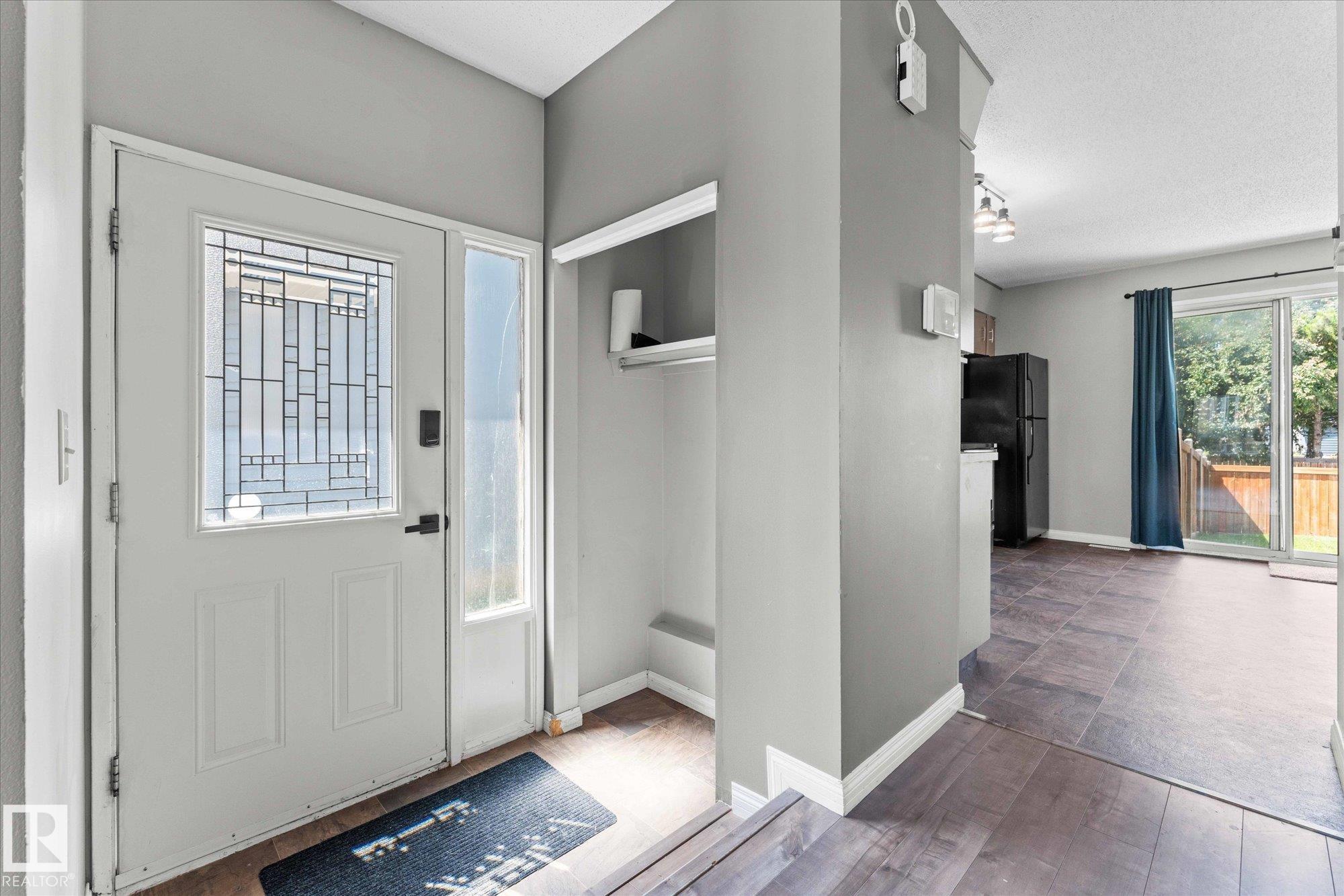 Photo 6 at 33 Westglen Crescent, West Grove, Spruce Grove