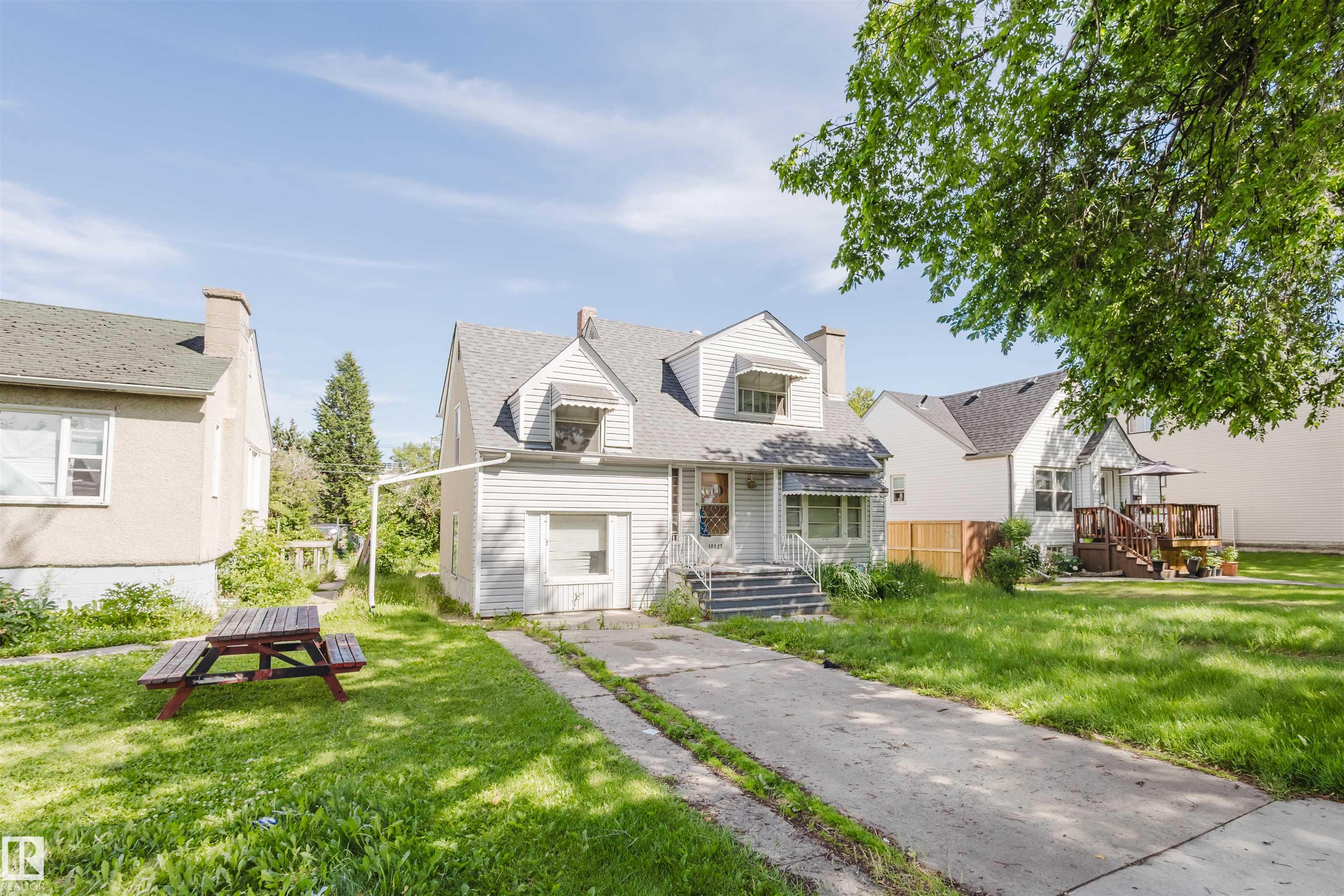 Photo 2 at 10827 111 Street NW, Queen Mary Park, Edmonton