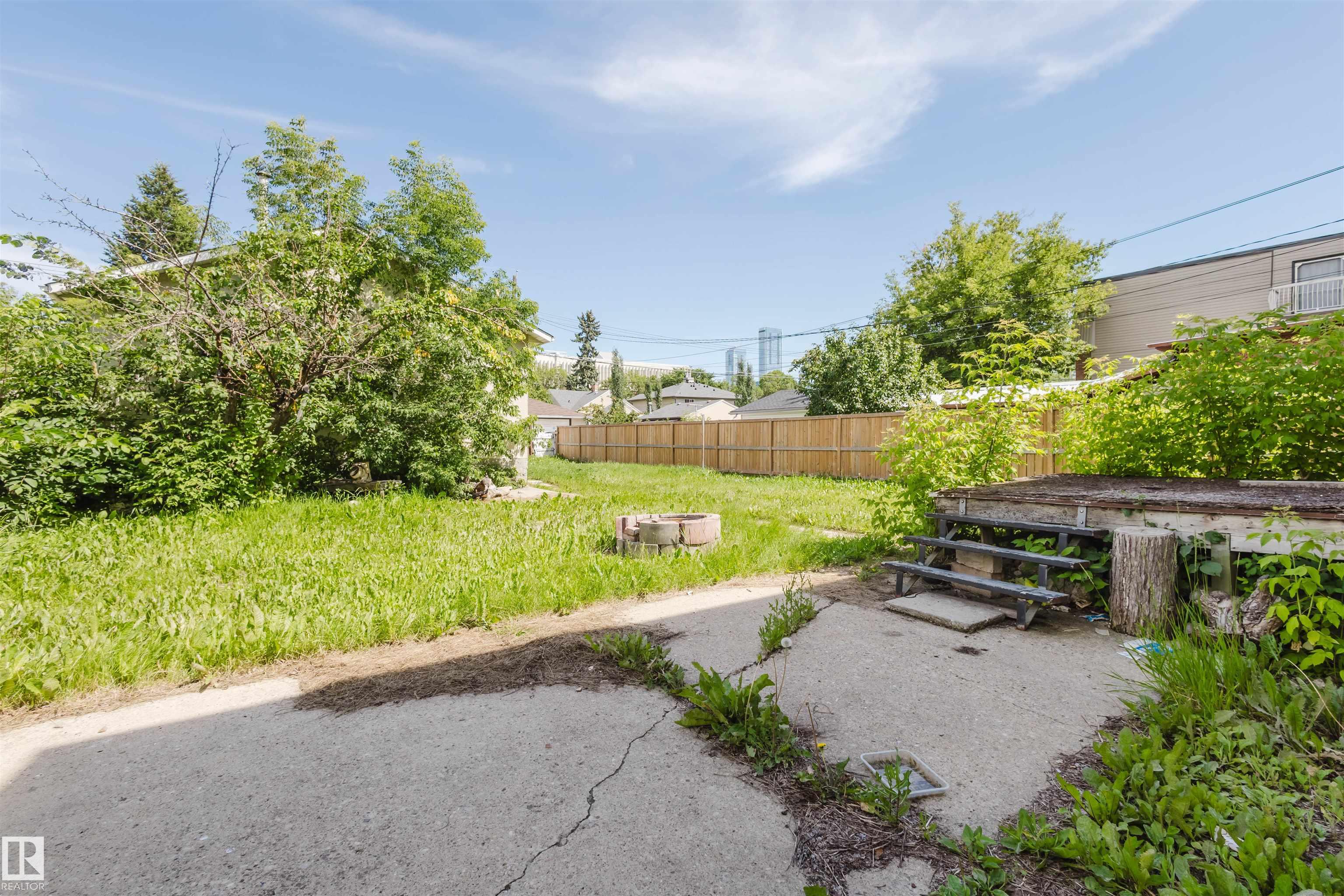 Photo 31 at 10827 111 Street NW, Queen Mary Park, Edmonton
