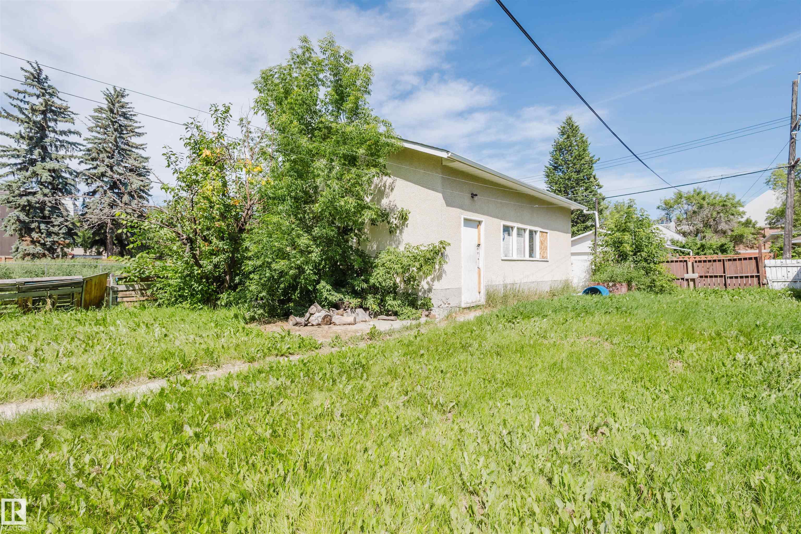 Photo 32 at 10827 111 Street NW, Queen Mary Park, Edmonton