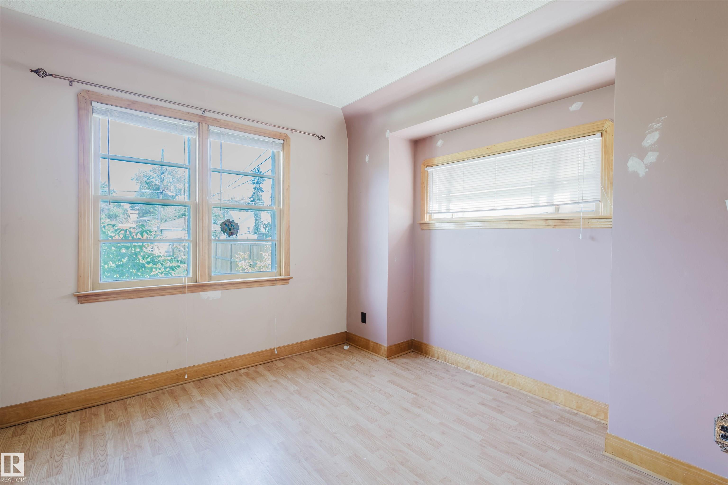 Photo 9 at 10827 111 Street NW, Queen Mary Park, Edmonton