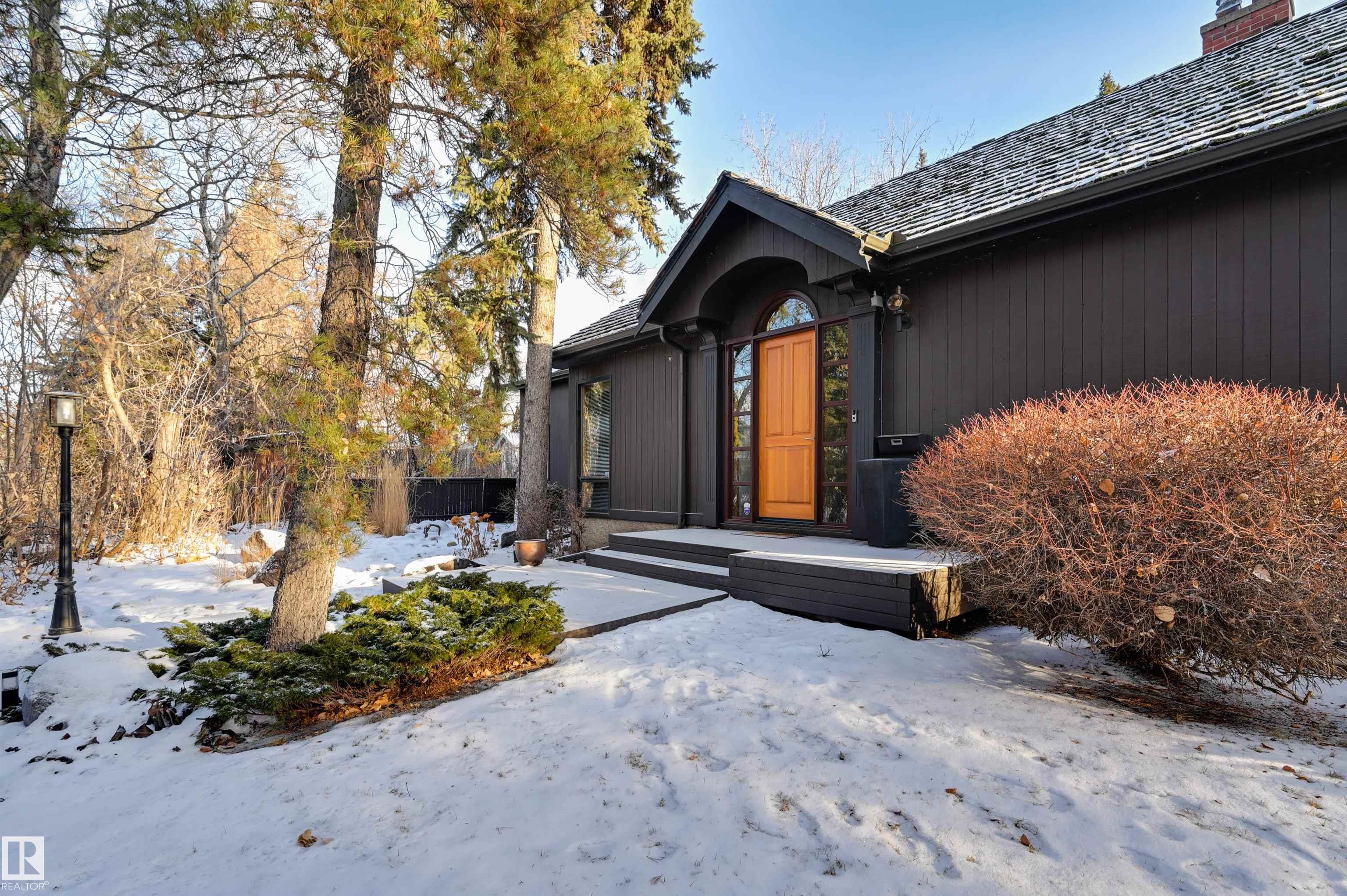 Picture for 14232 RAVINE DR NW