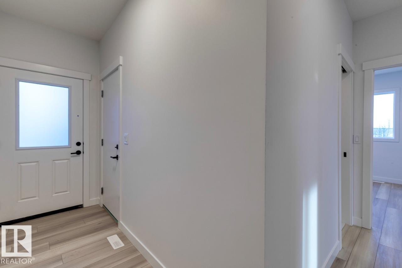 Picture for 907 18 AV NW NW