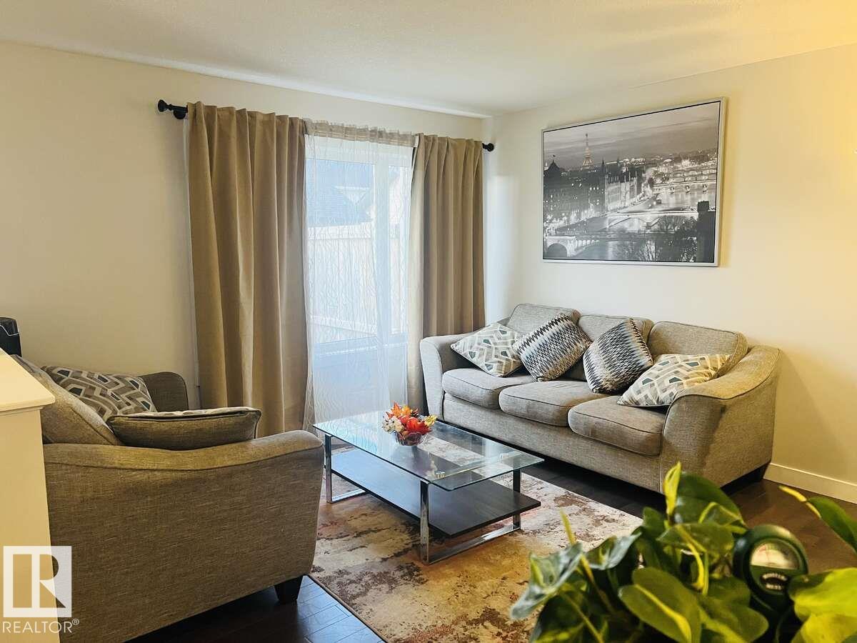 Photo 2 at 6 Abbey Road, Aspen Trails, Sherwood Park