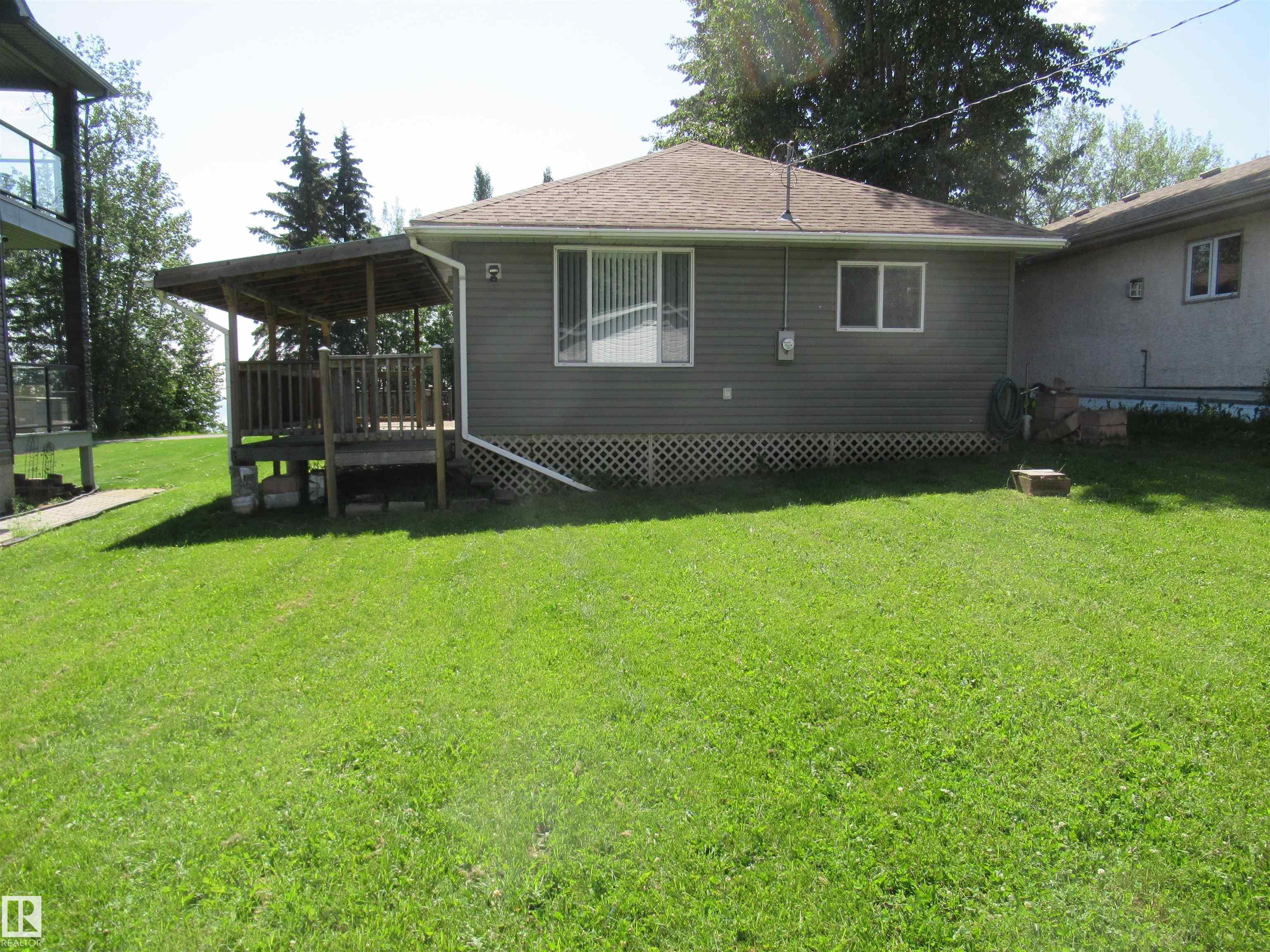 Photo 3 at 760 Mission Beach, Mission Beach, Rural Leduc County