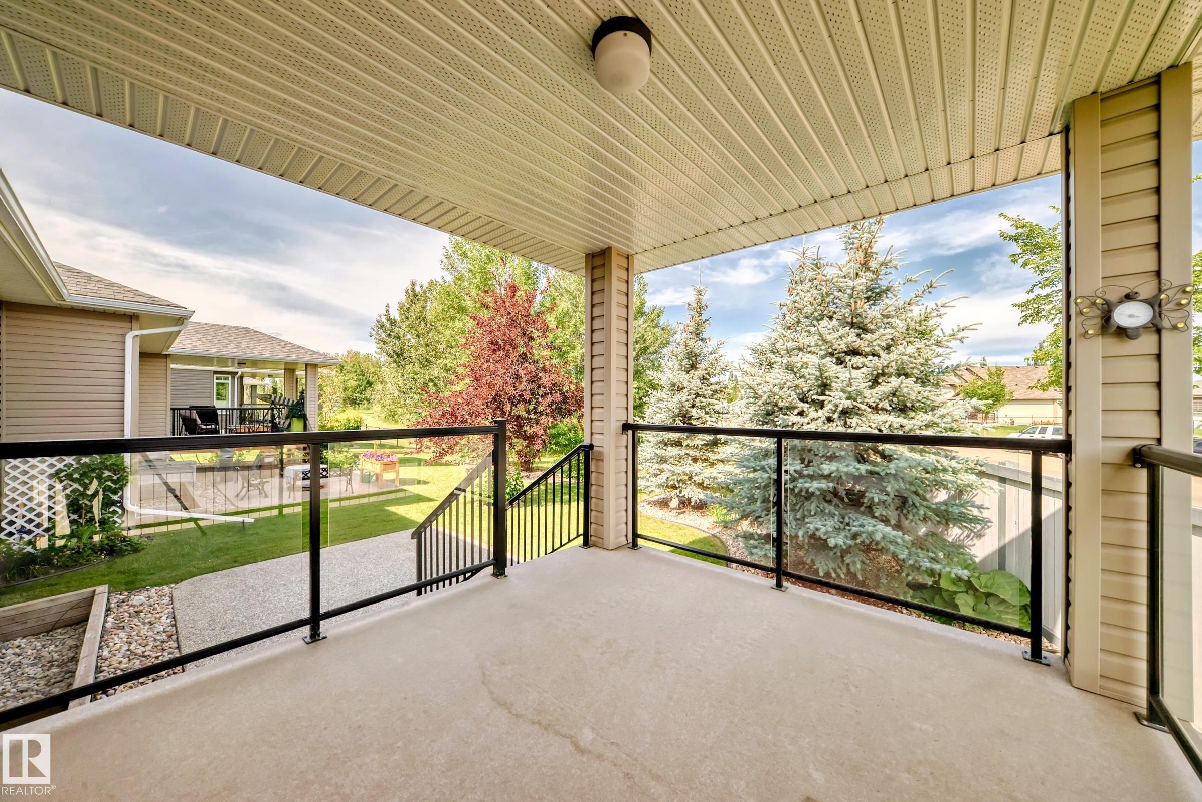 Photo 17 at 1 Lincoln Cove, Stoneshire, Spruce Grove