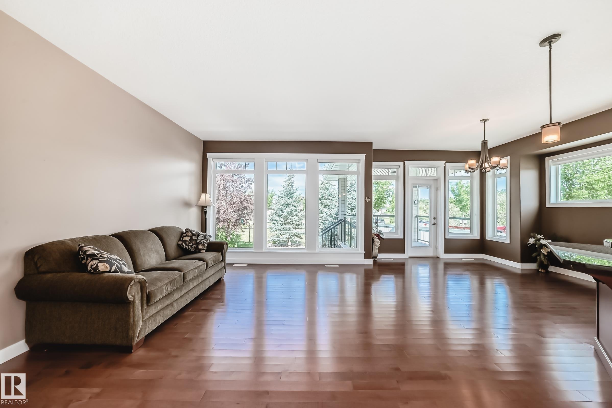 Photo 21 at 1 Lincoln Cove, Stoneshire, Spruce Grove