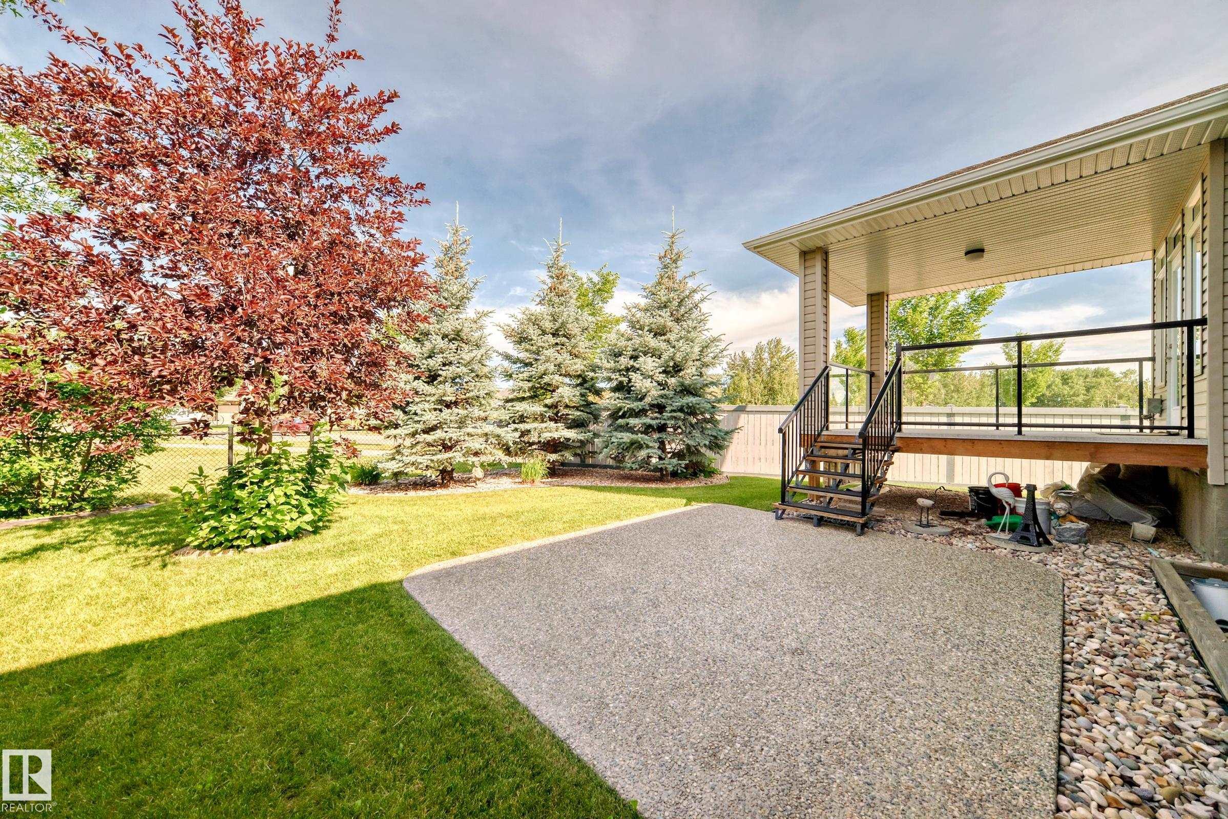 Photo 54 at 1 Lincoln Cove, Stoneshire, Spruce Grove
