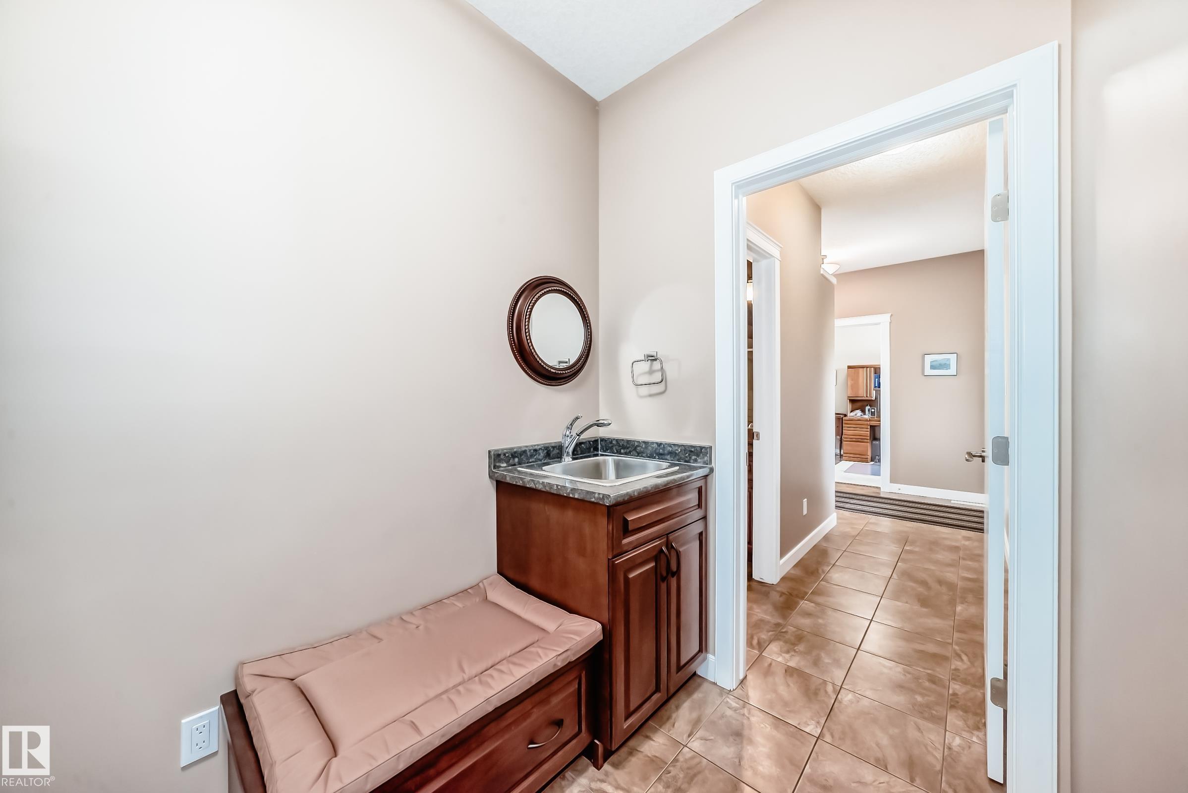 Photo 9 at 1 Lincoln Cove, Stoneshire, Spruce Grove