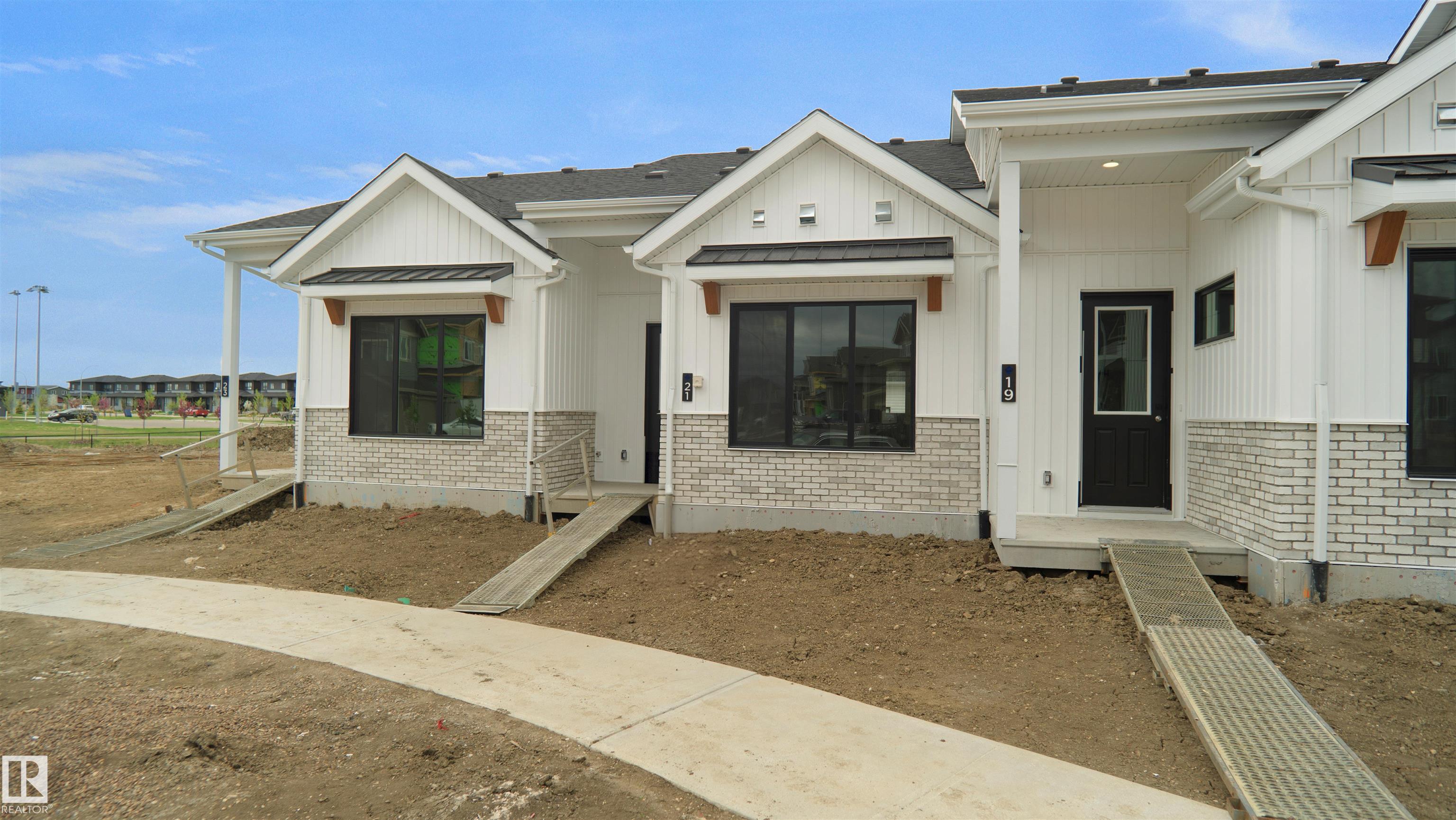 7505 Observer Lane NW, Blatchford Area, Edmonton 