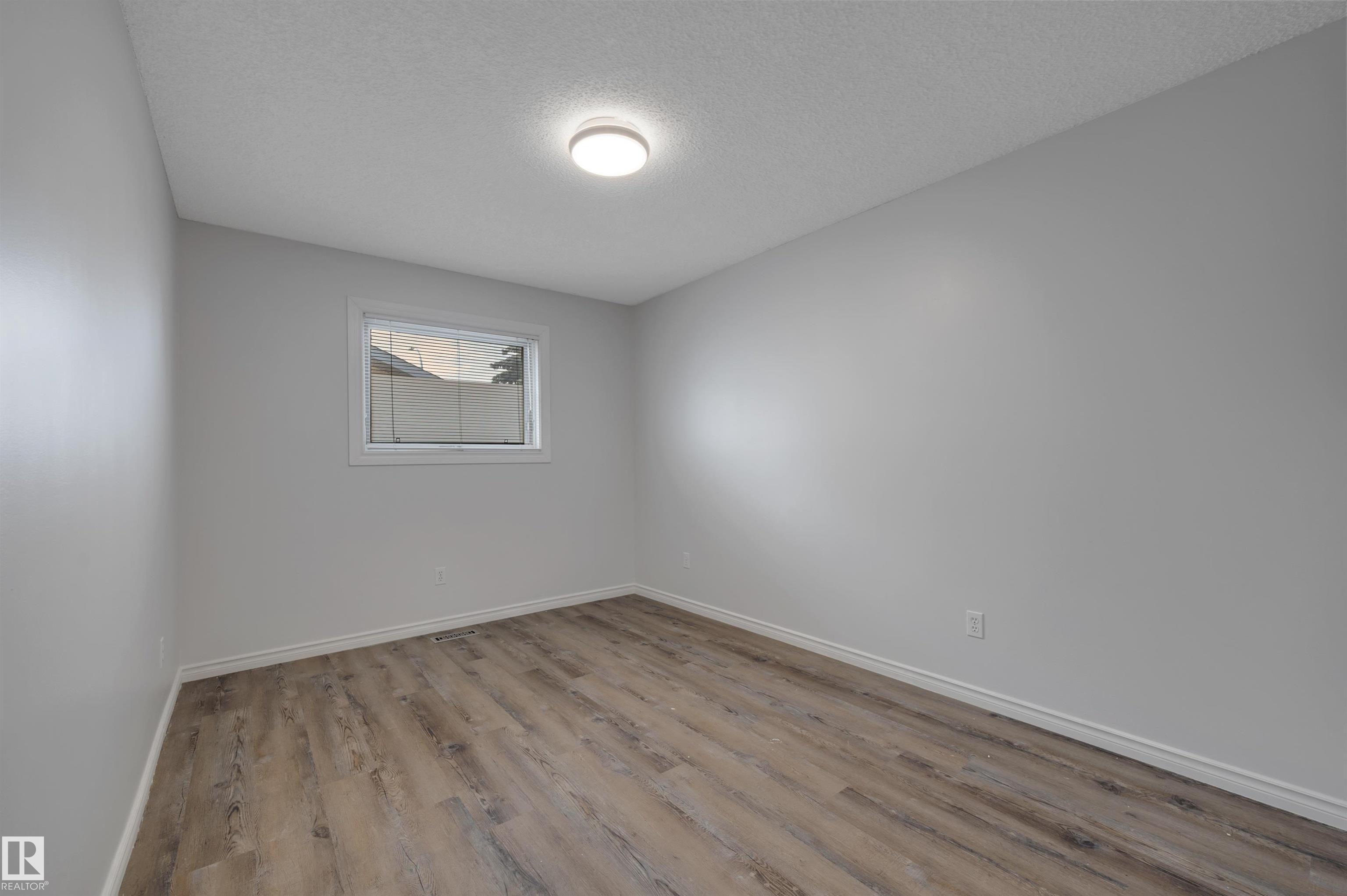 Photo 29 at 4803 59 Street, Brookside, Beaumont