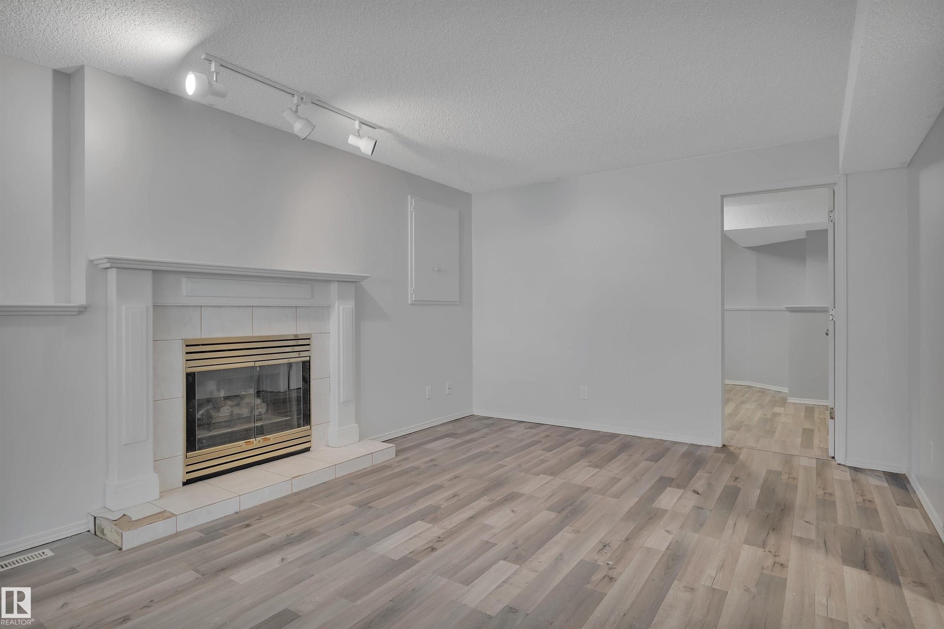 Photo 35 at 4803 59 Street, Brookside, Beaumont