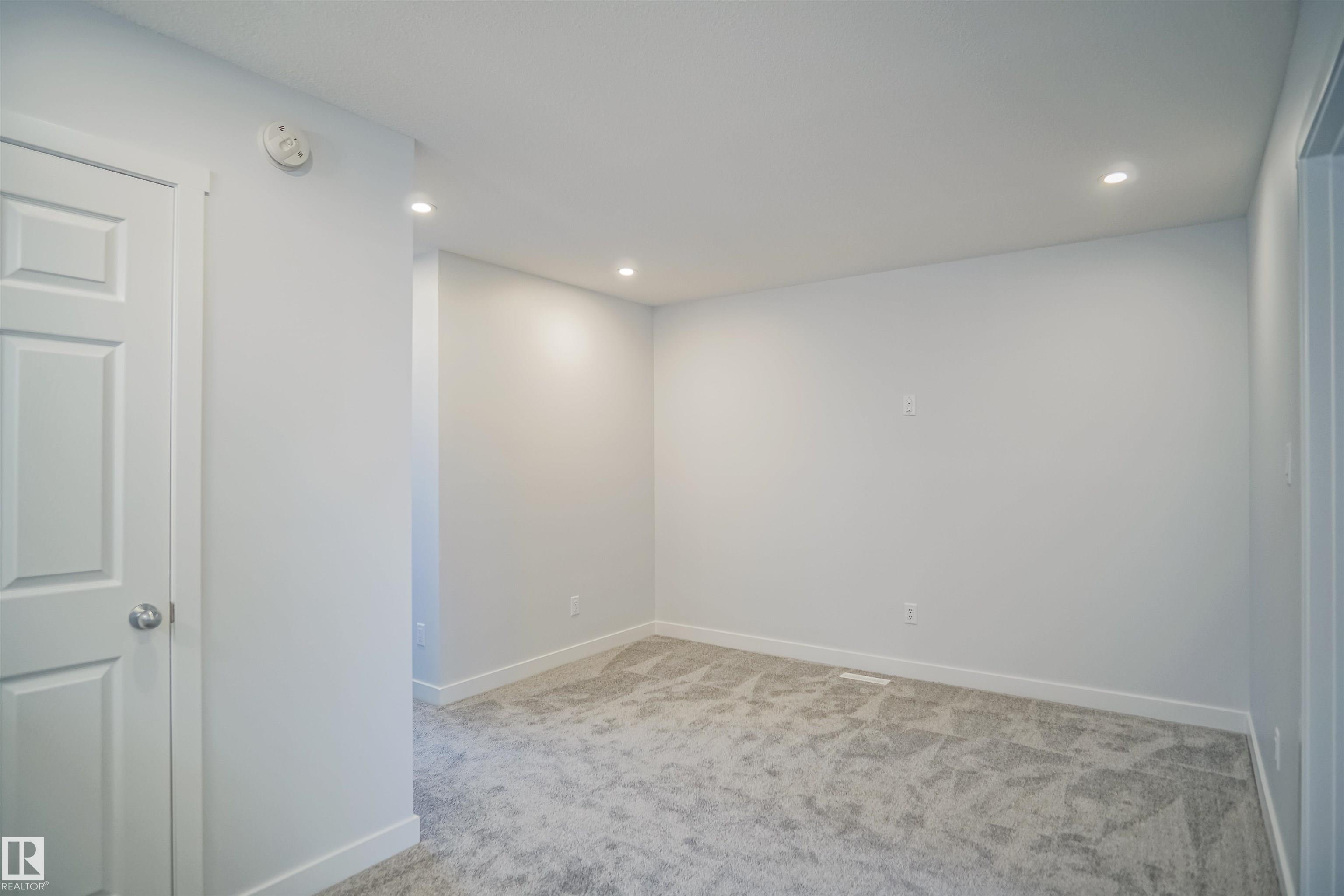 Photo 18 at 1072 Mcleod Avenue, Easton, Spruce Grove