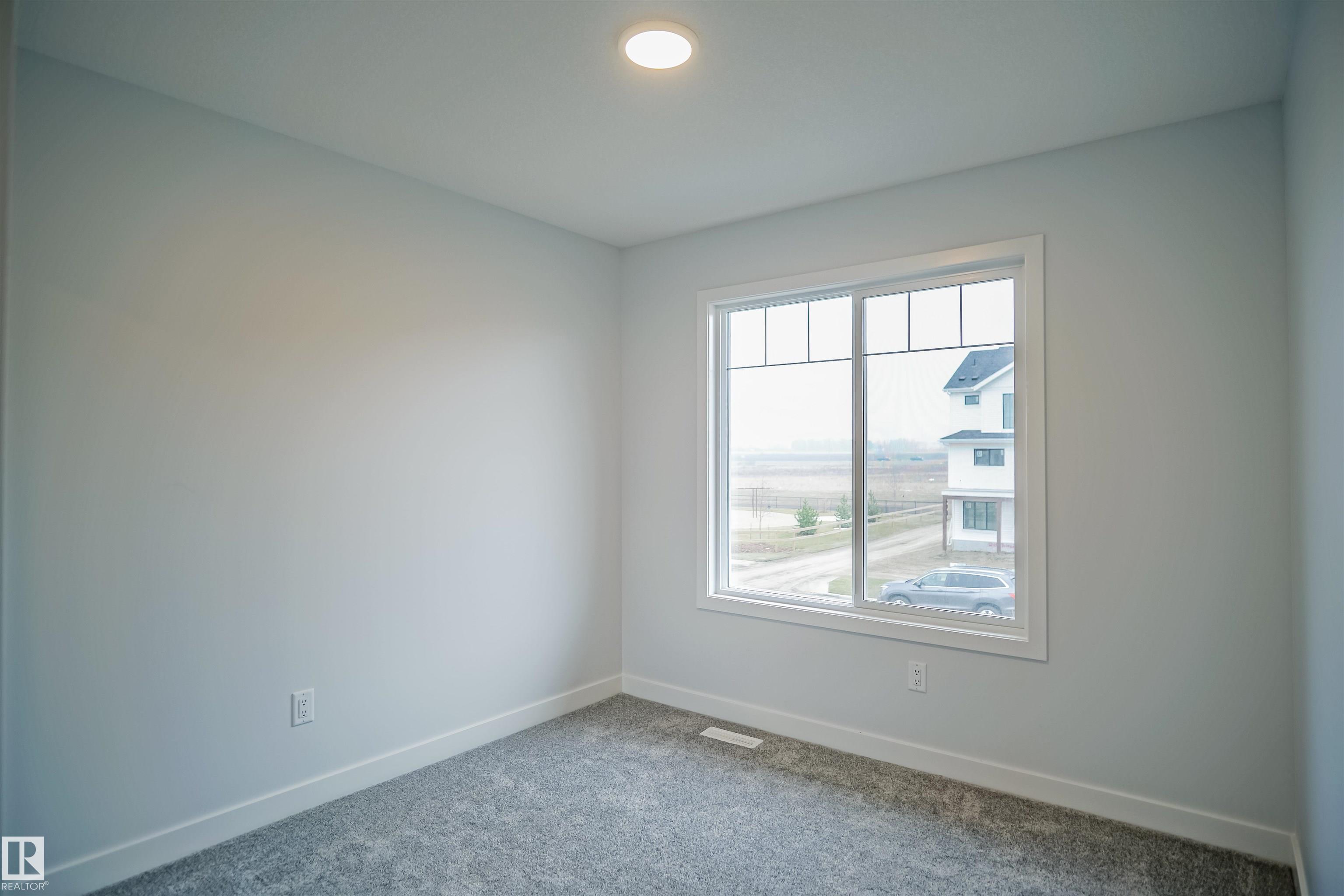 Photo 24 at 1072 Mcleod Avenue, Easton, Spruce Grove