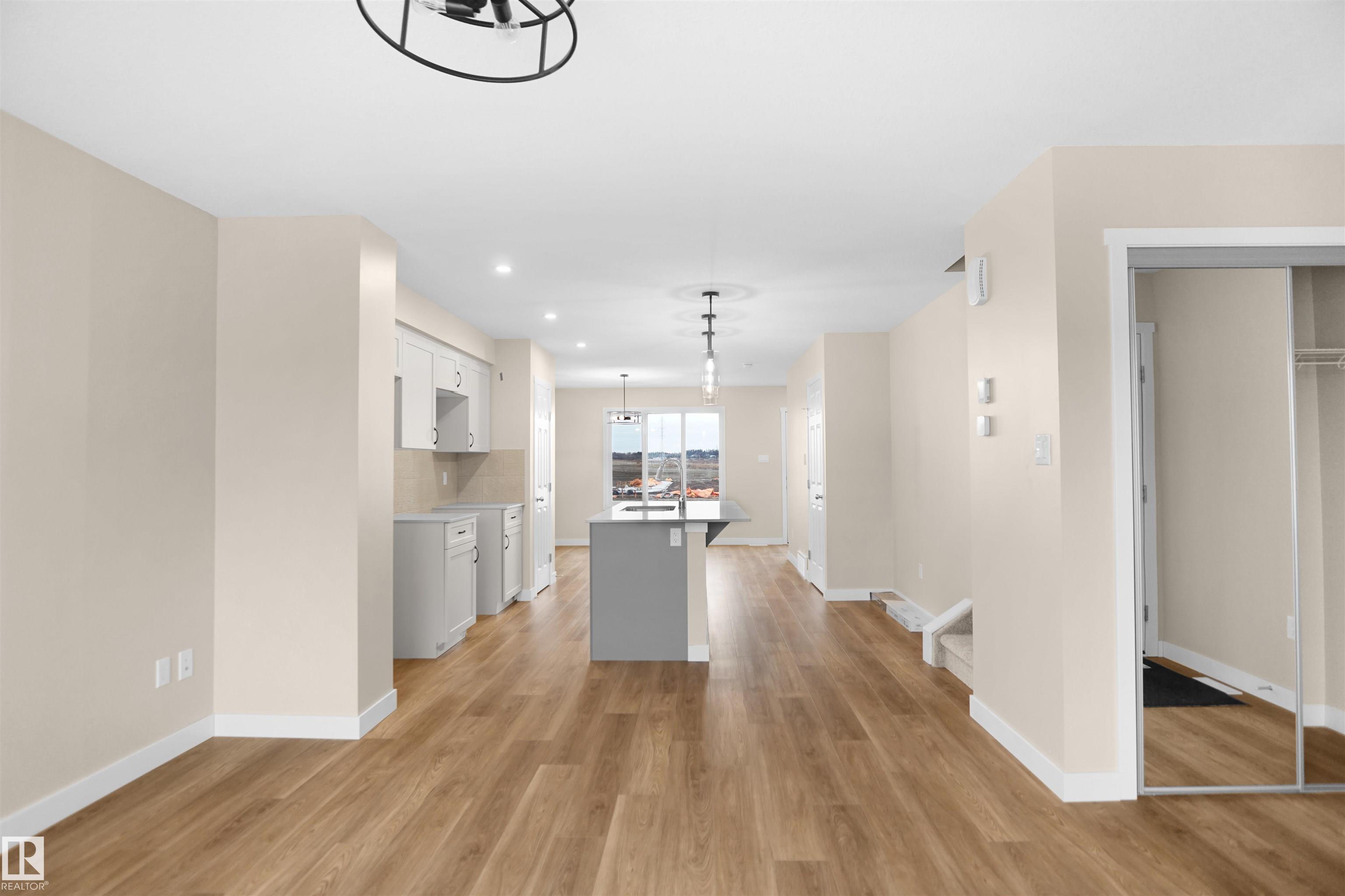 Picture for 626 176 AV NE